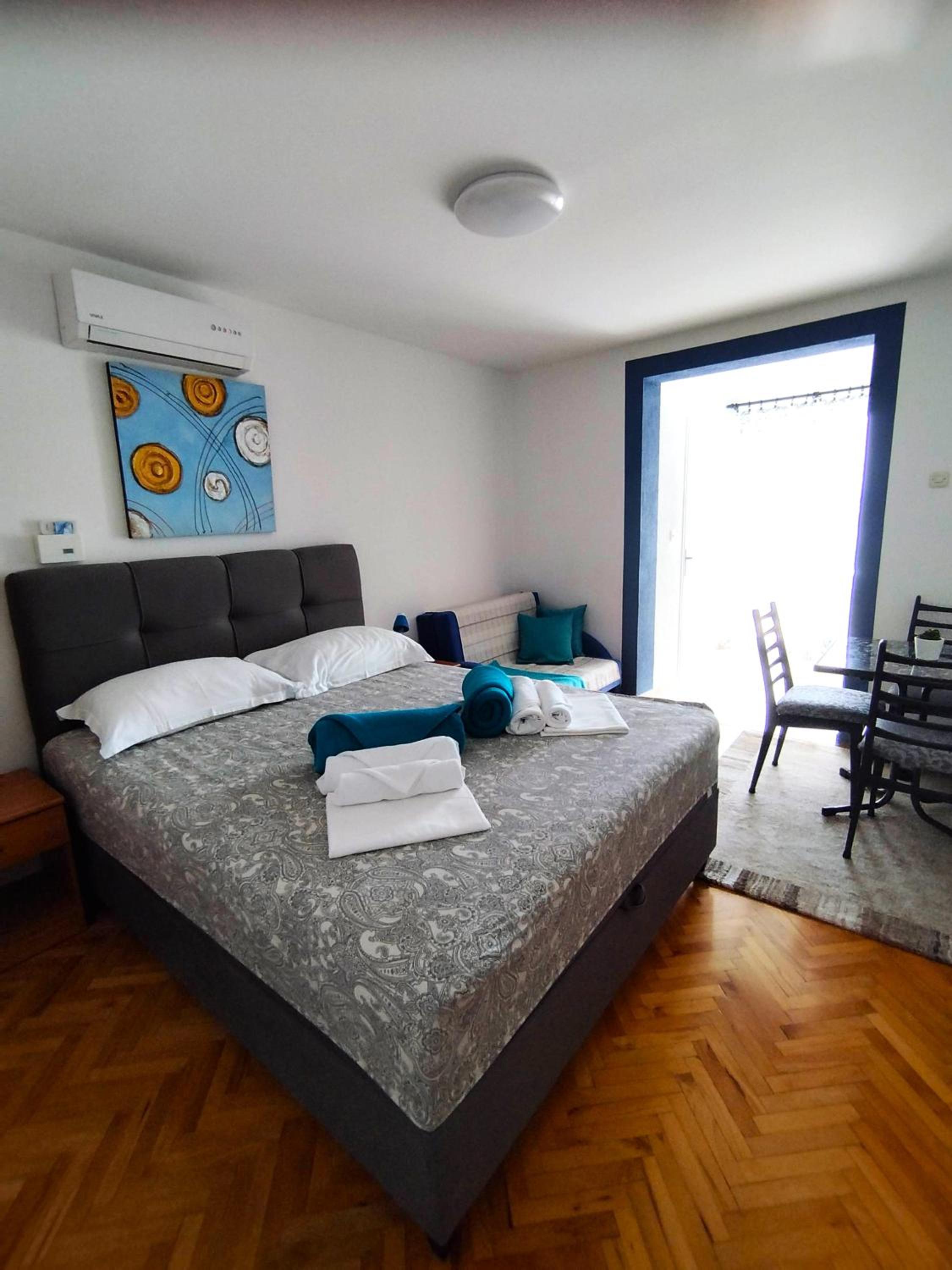 Apartment with Sea View