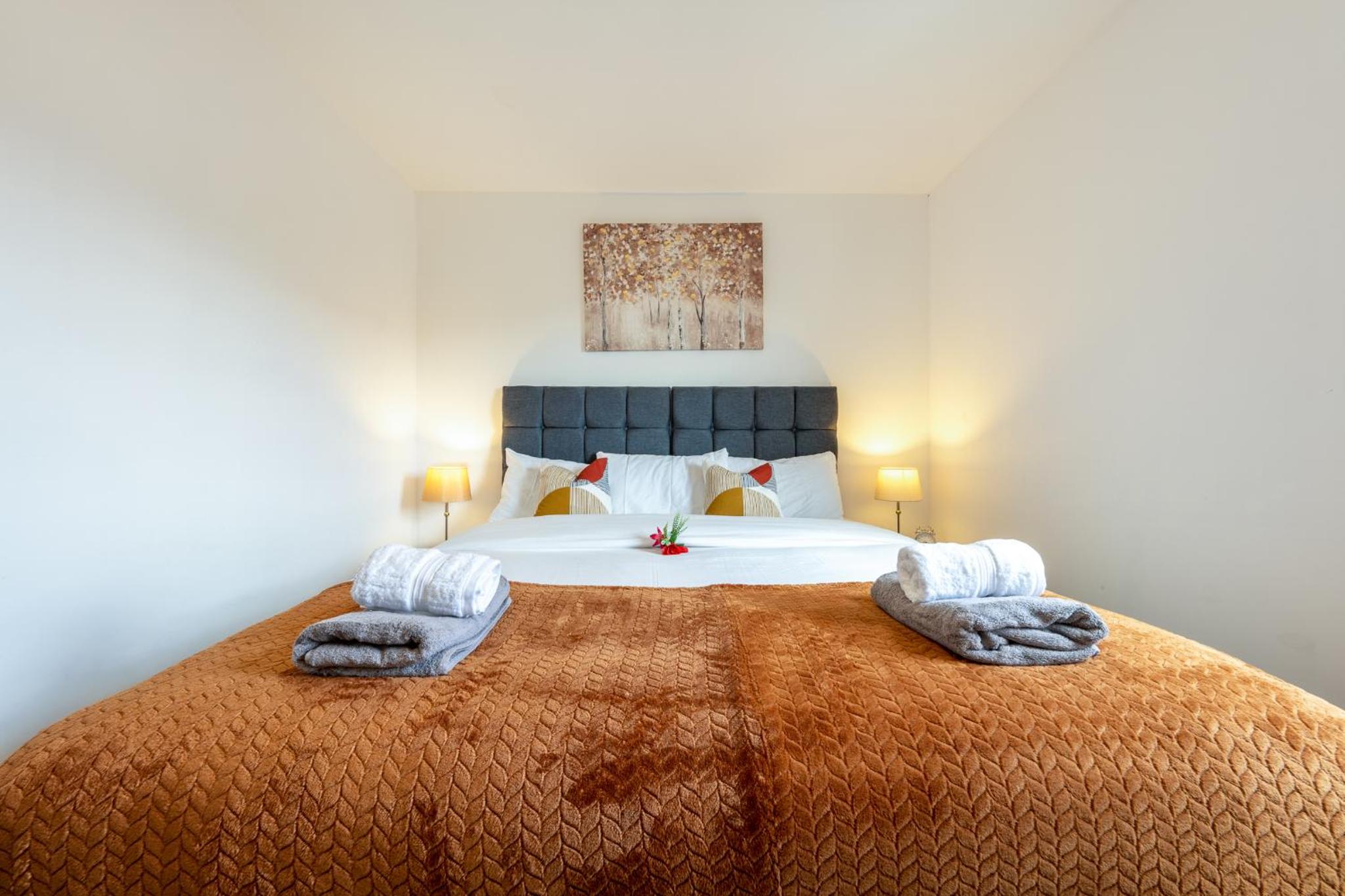 Two-Bedroom Apartment With Balcony photo 1