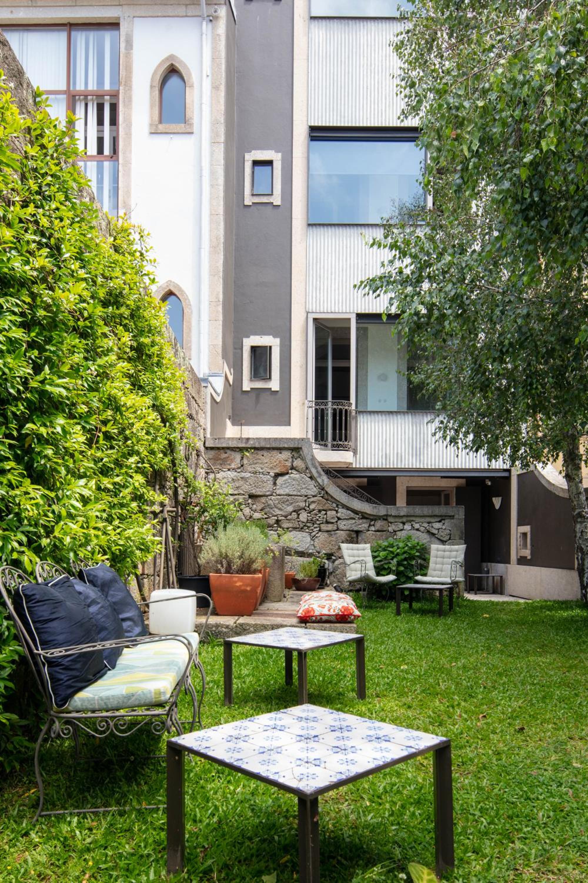Deluxe Suite - Photo 7