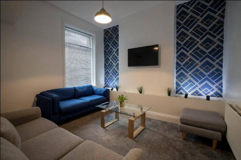 Apartment photo 1