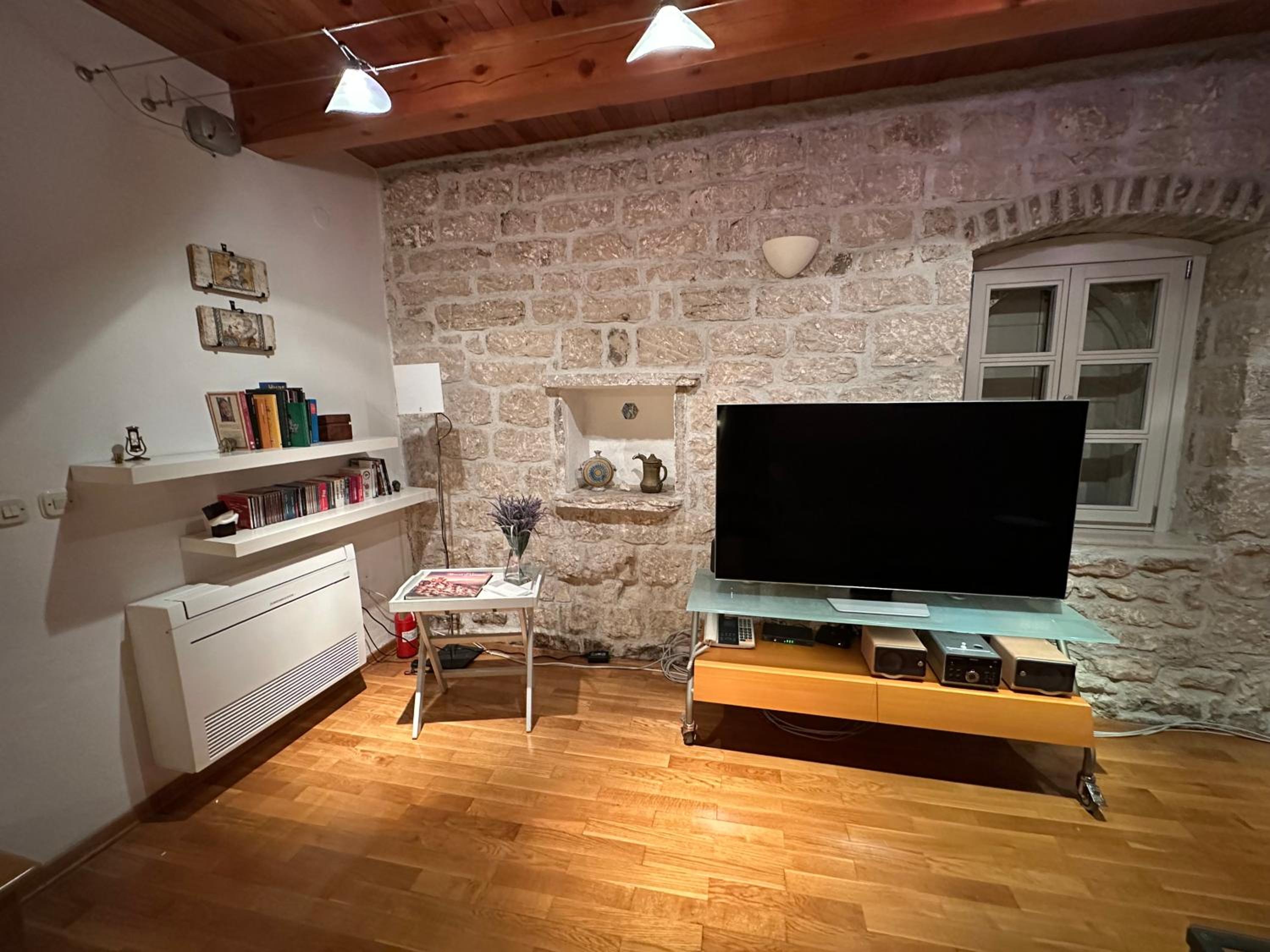 Apartment with Sea View photo 2