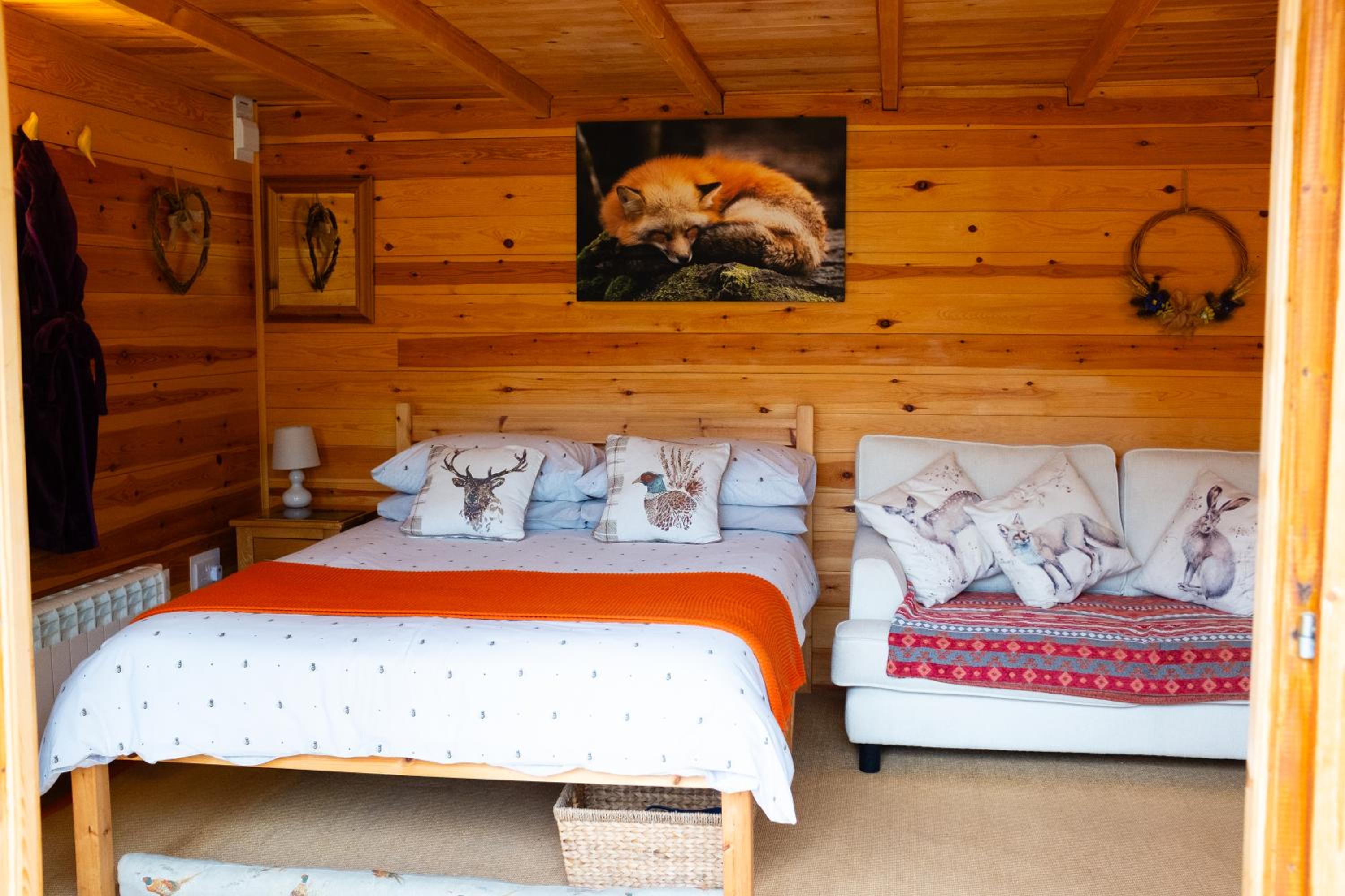 Double Room with Private Bathroom - Photo 1