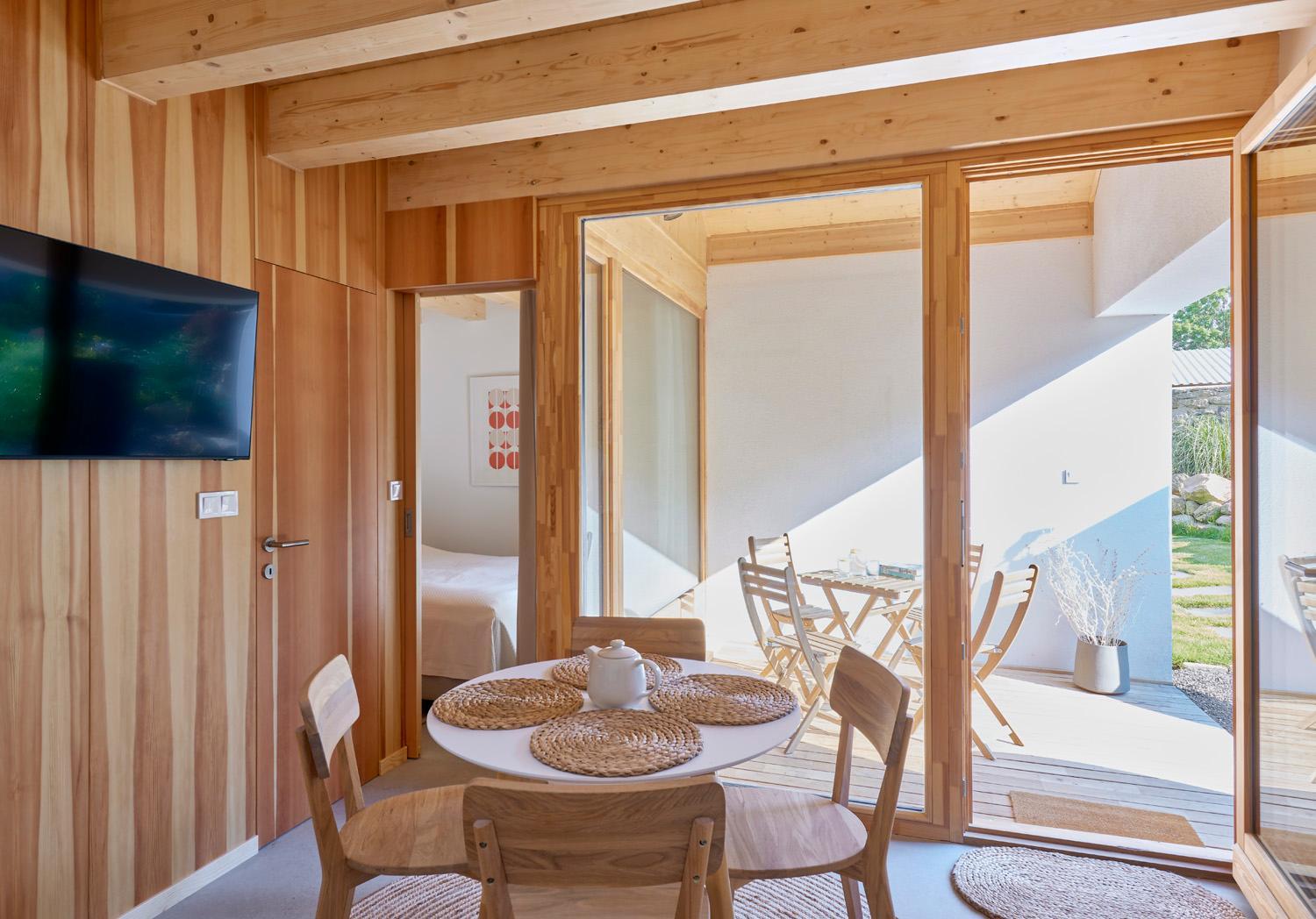 Apartment with Terrace photo 3