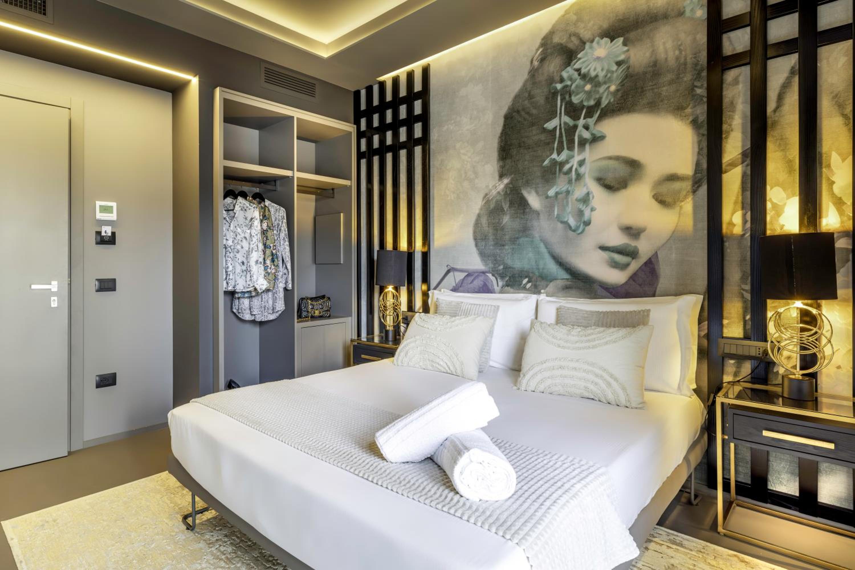 Double Room with Private Bathroom photo 1