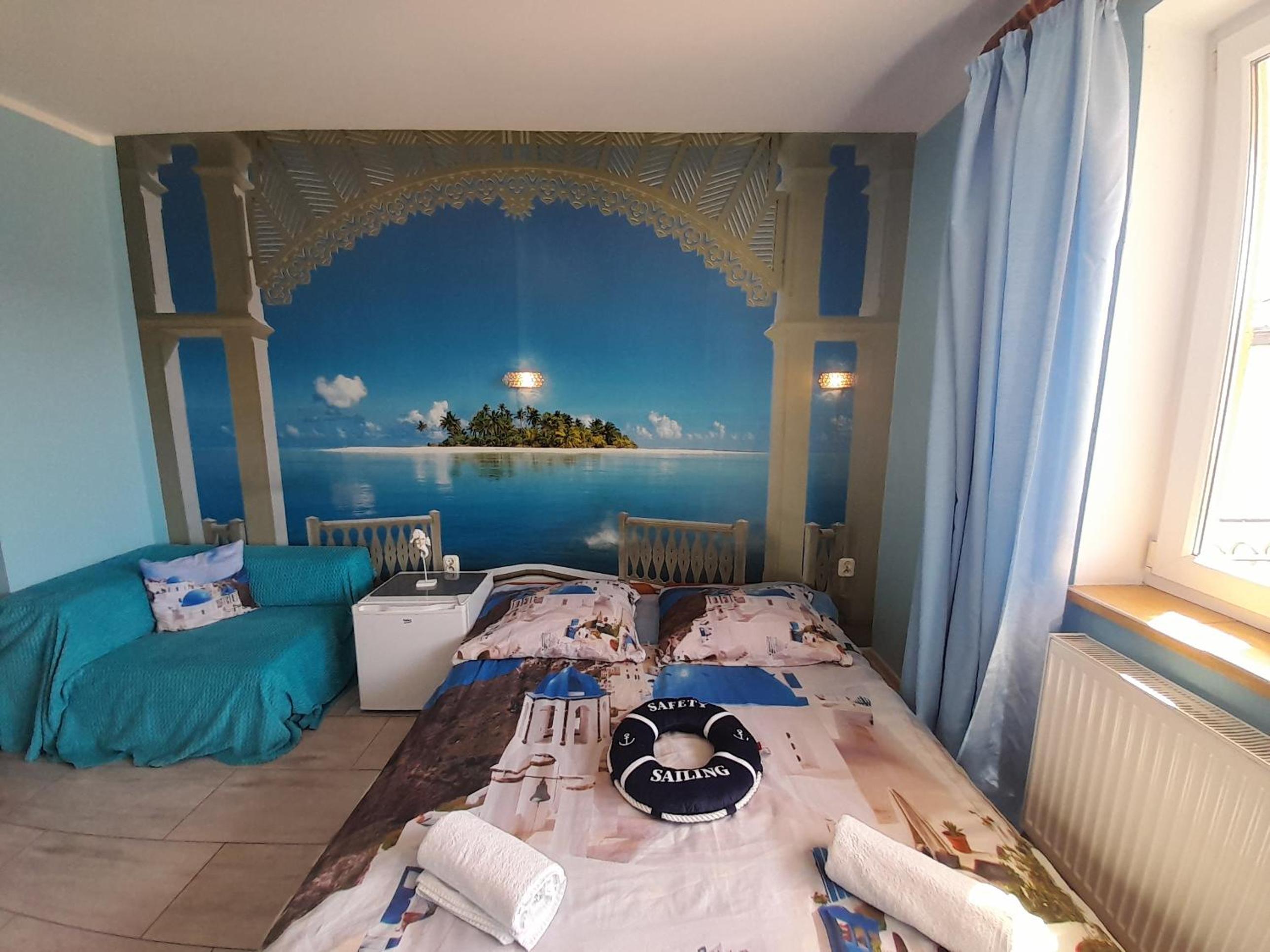 Triple Room with folding chair - Photo 21