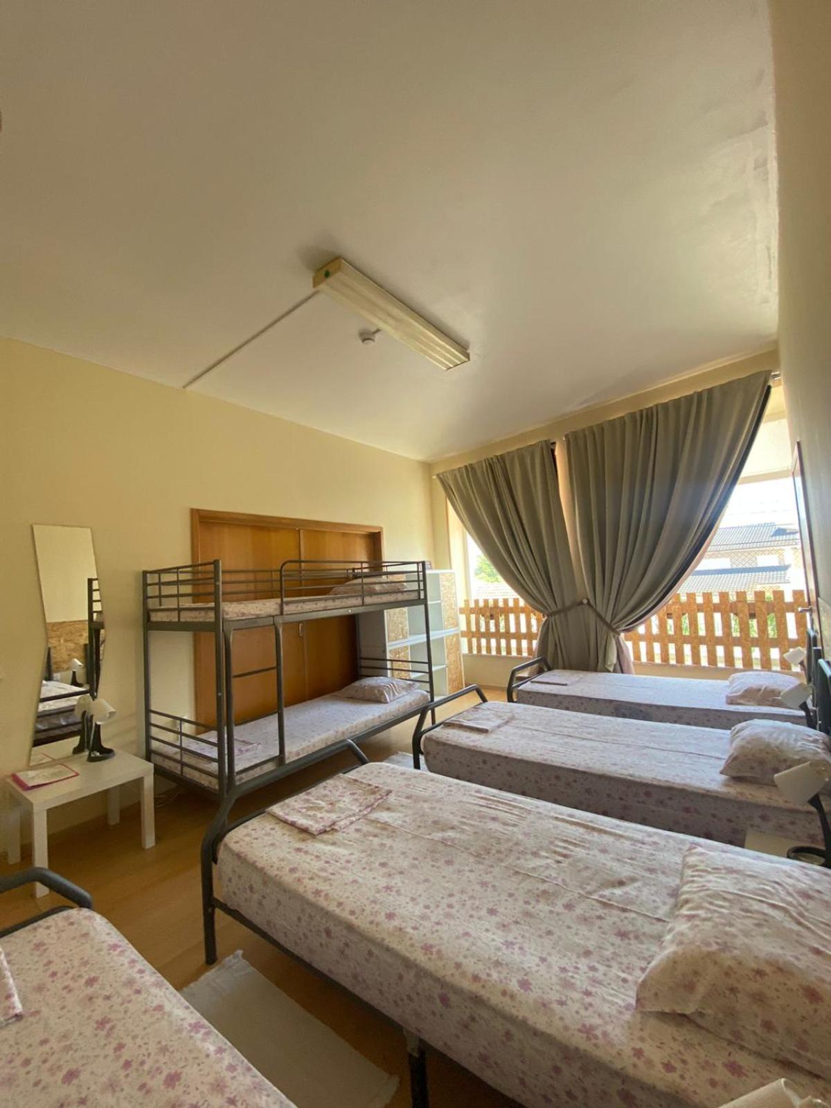 Family Room - Photo 8