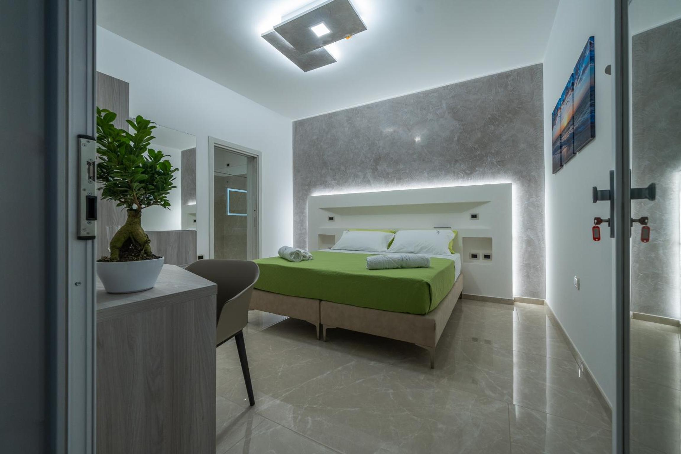 Double Room with Private Bathroom photo 1