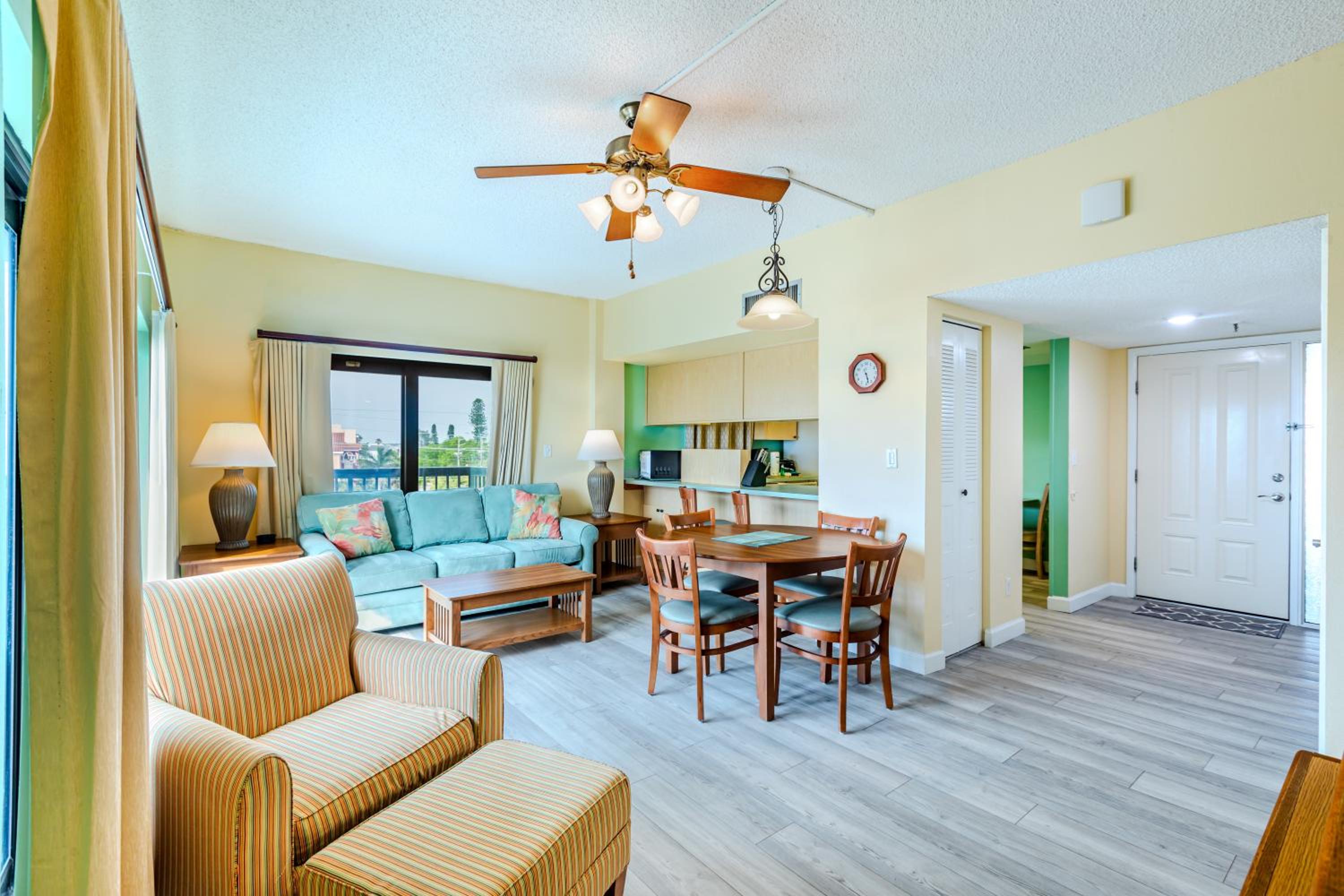 Apartment with Sea View photo 3