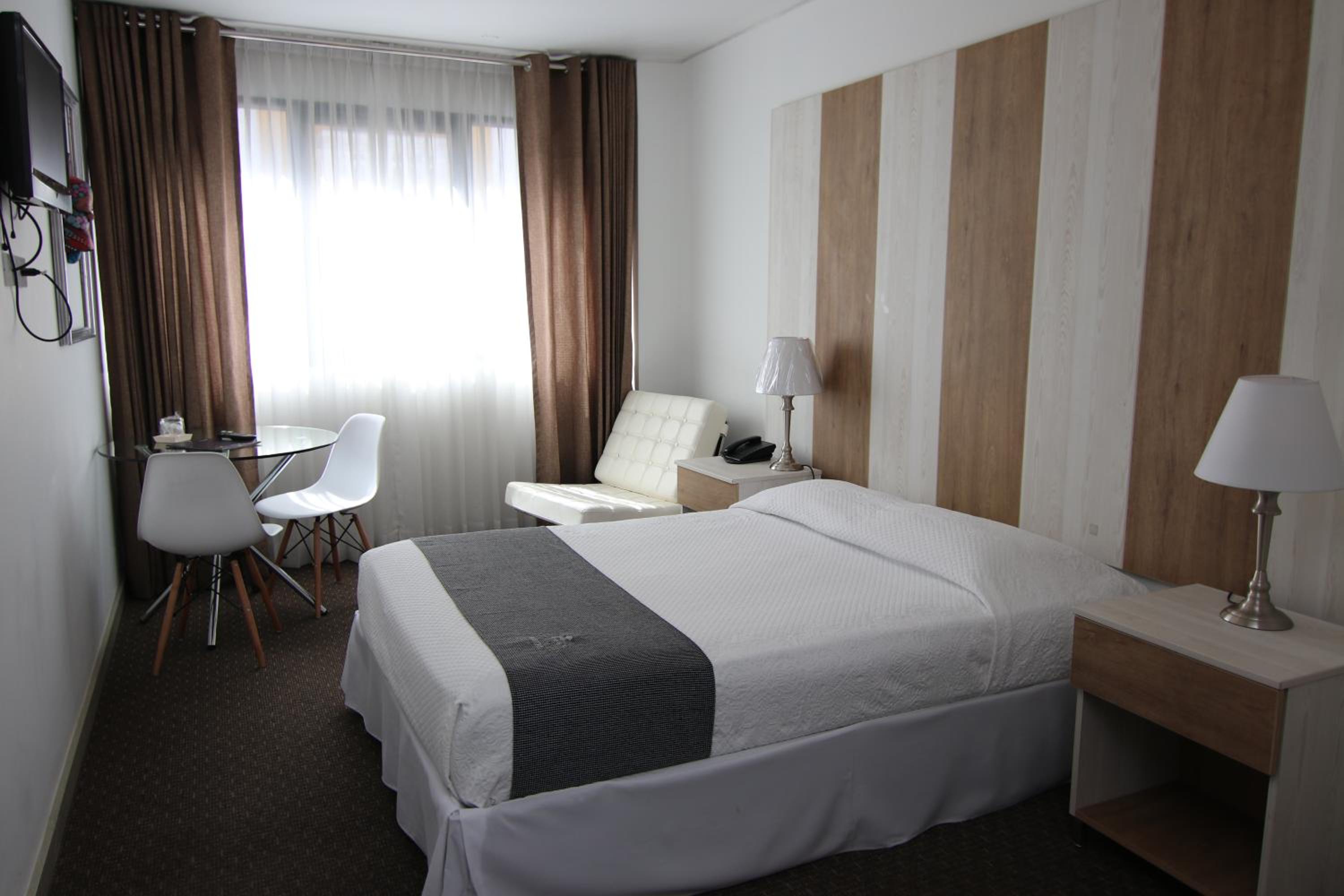 Standard Double Room photo 2