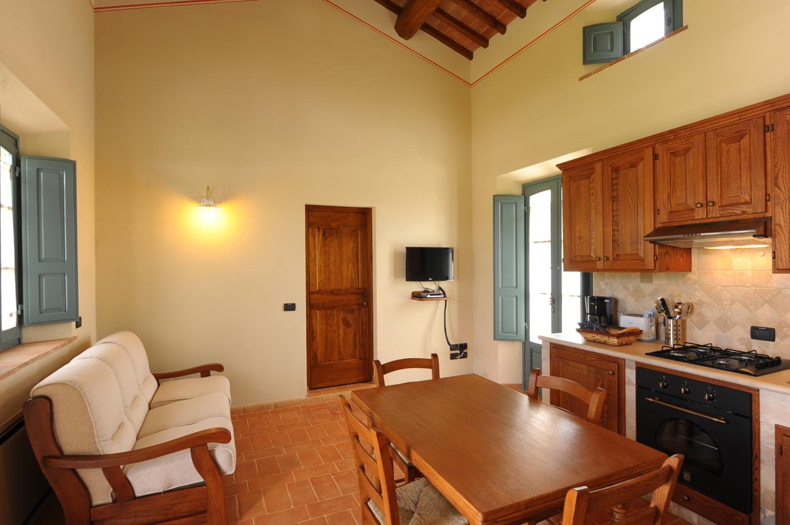 One-Bedroom Apartment (2 - 4 Adults) - Photo 27