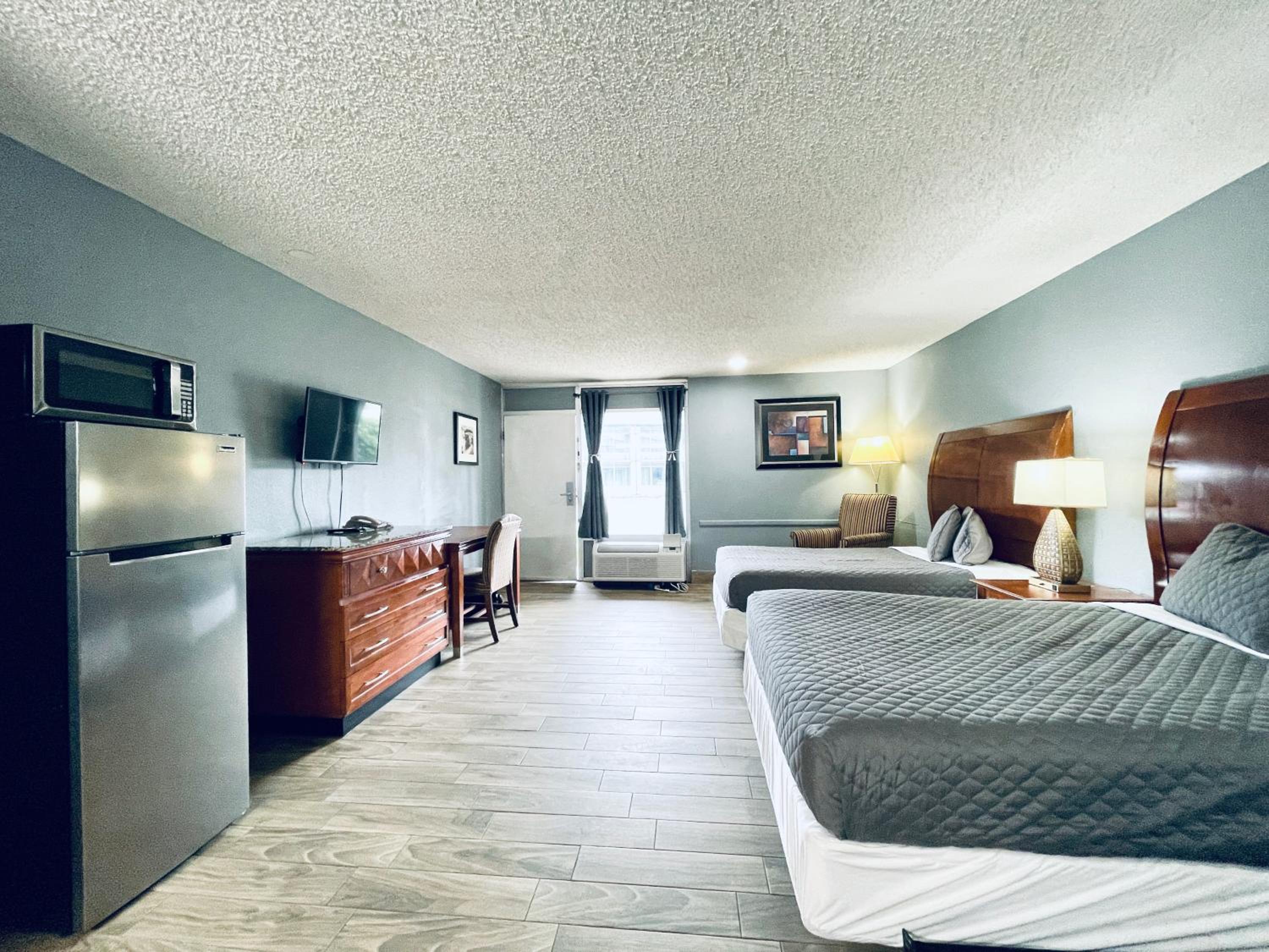 Double Room - Photo 1