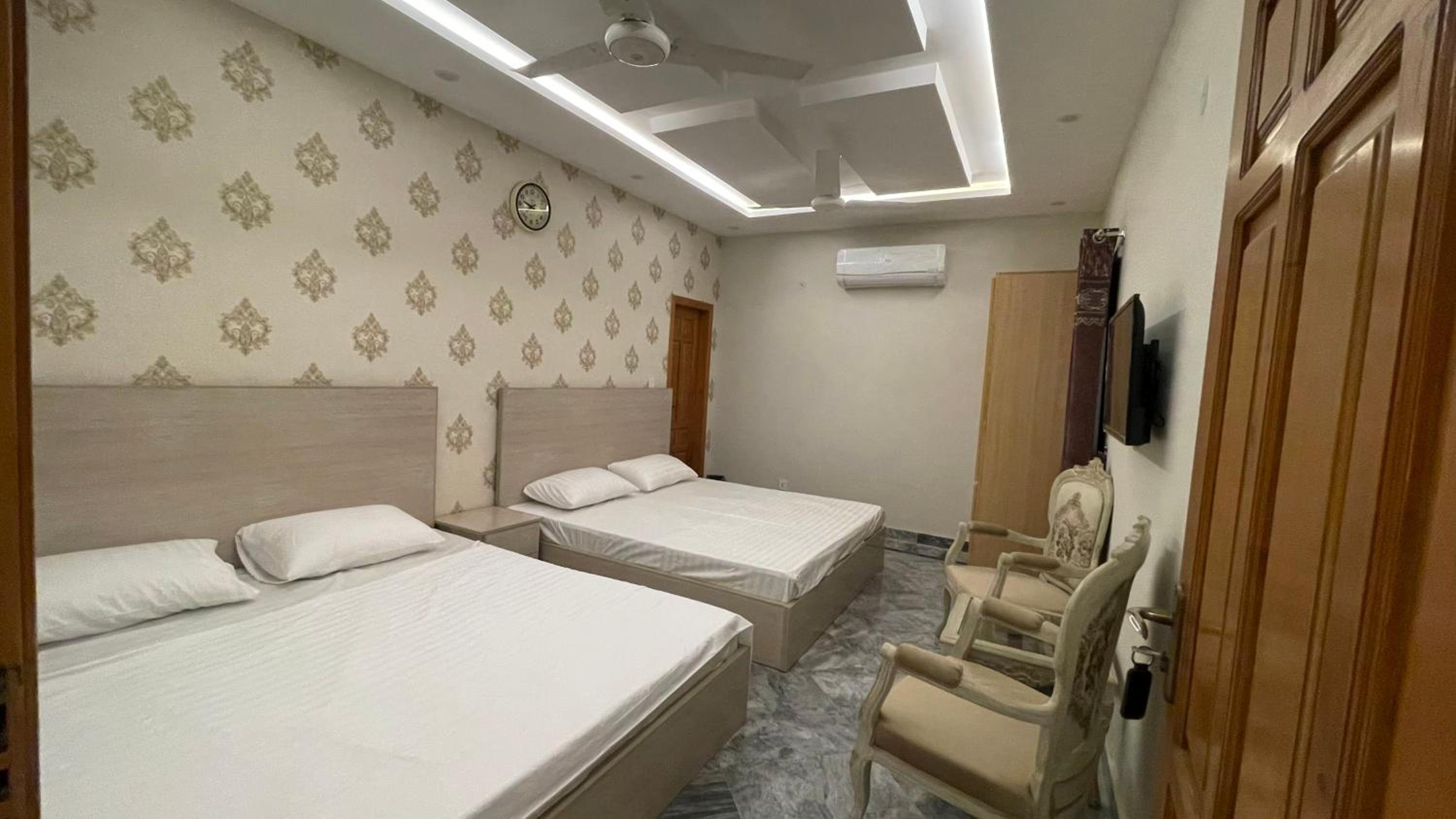 King Room with Two King Beds
