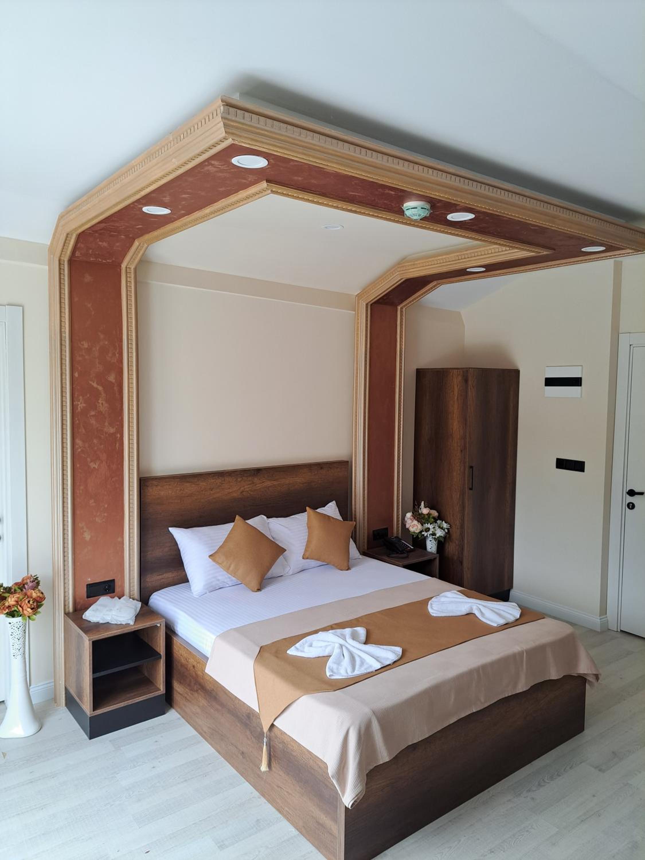 Deluxe Suite photo 1
