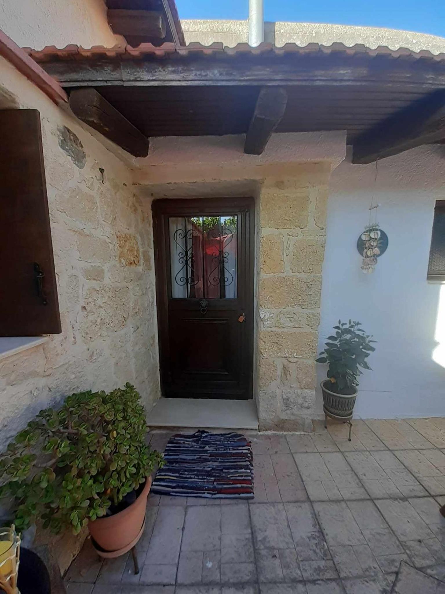 Two-Bedroom House photo 2