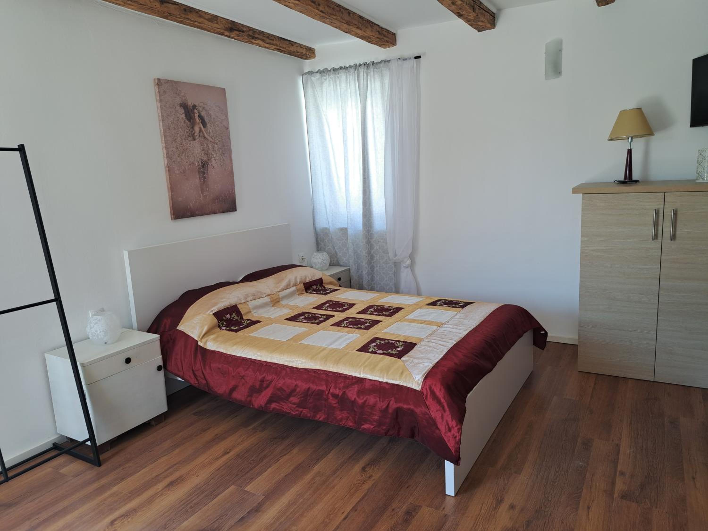 Studio with Sofa Bed