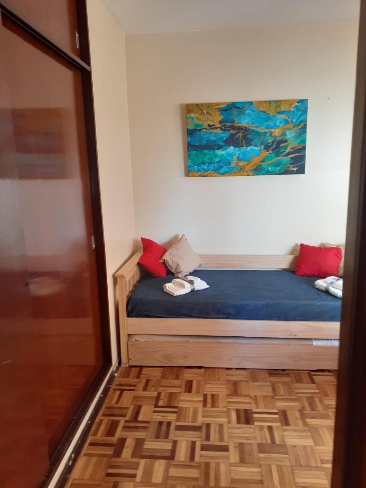 One-Bedroom Apartment photo 2