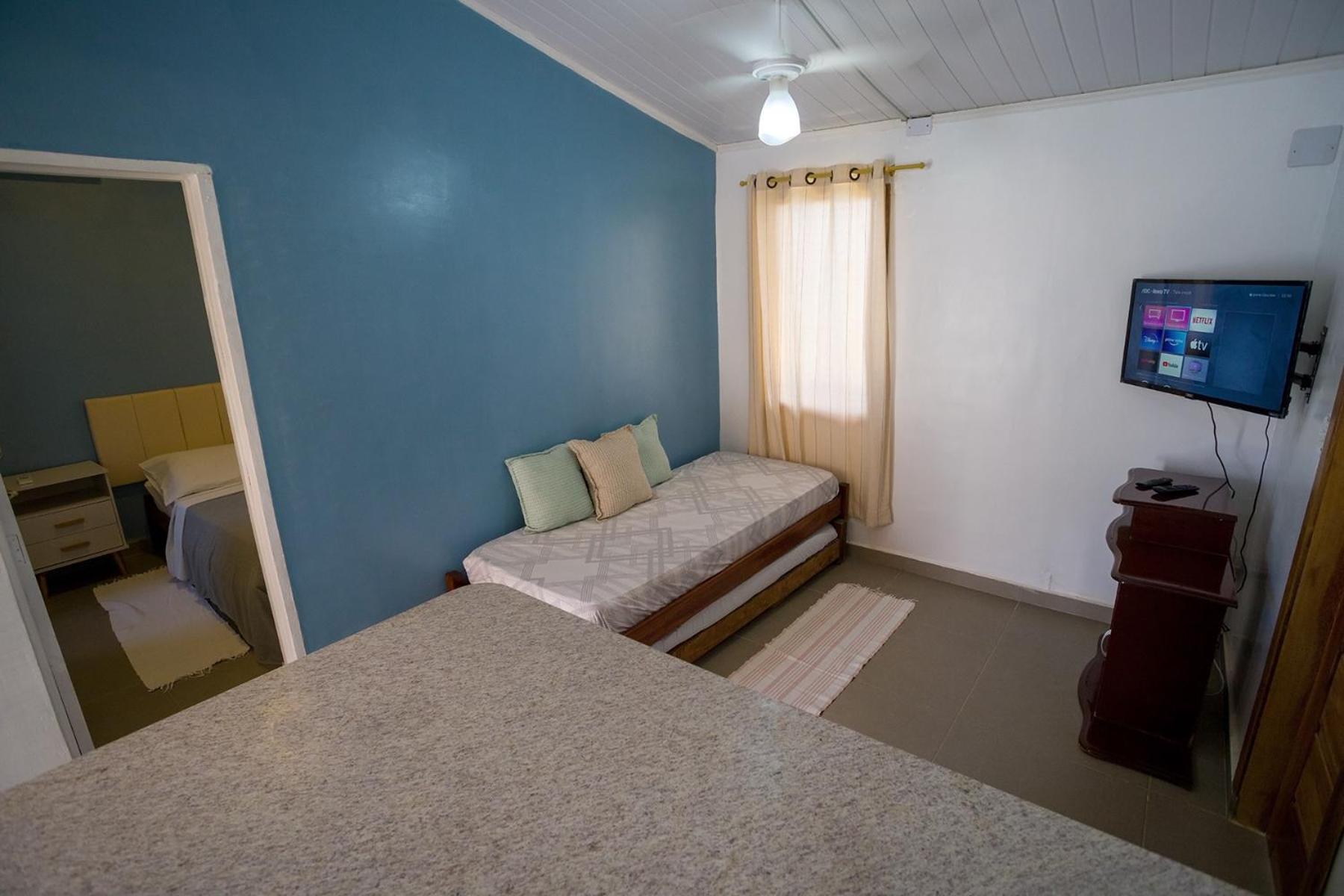 One-Bedroom House photo 1