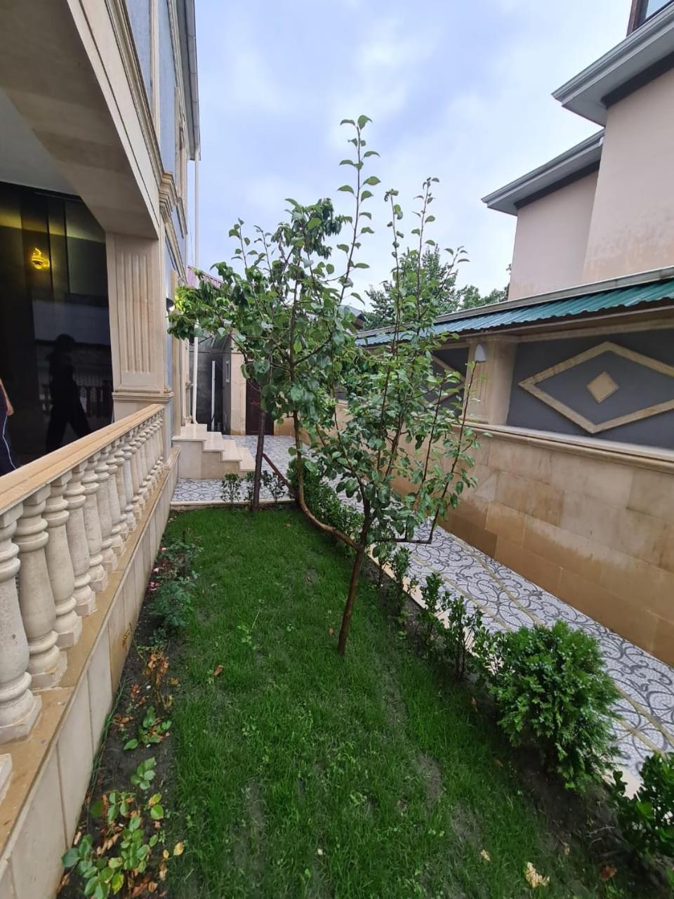 Villa photo 2