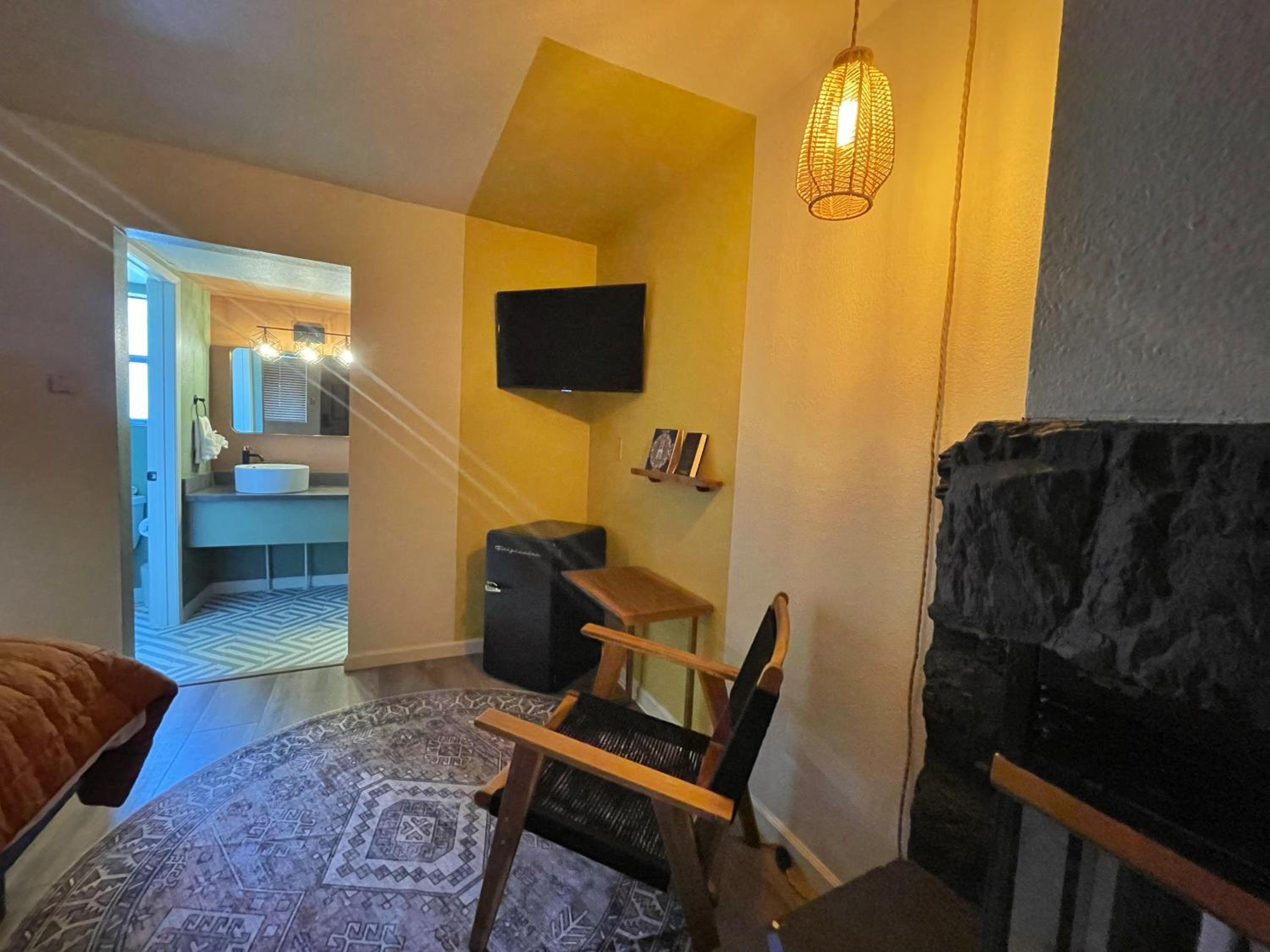 Deluxe Double Studio - Photo 10