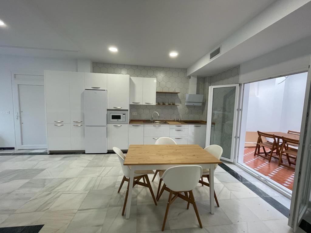 Two-Bedroom Apartment photo 2