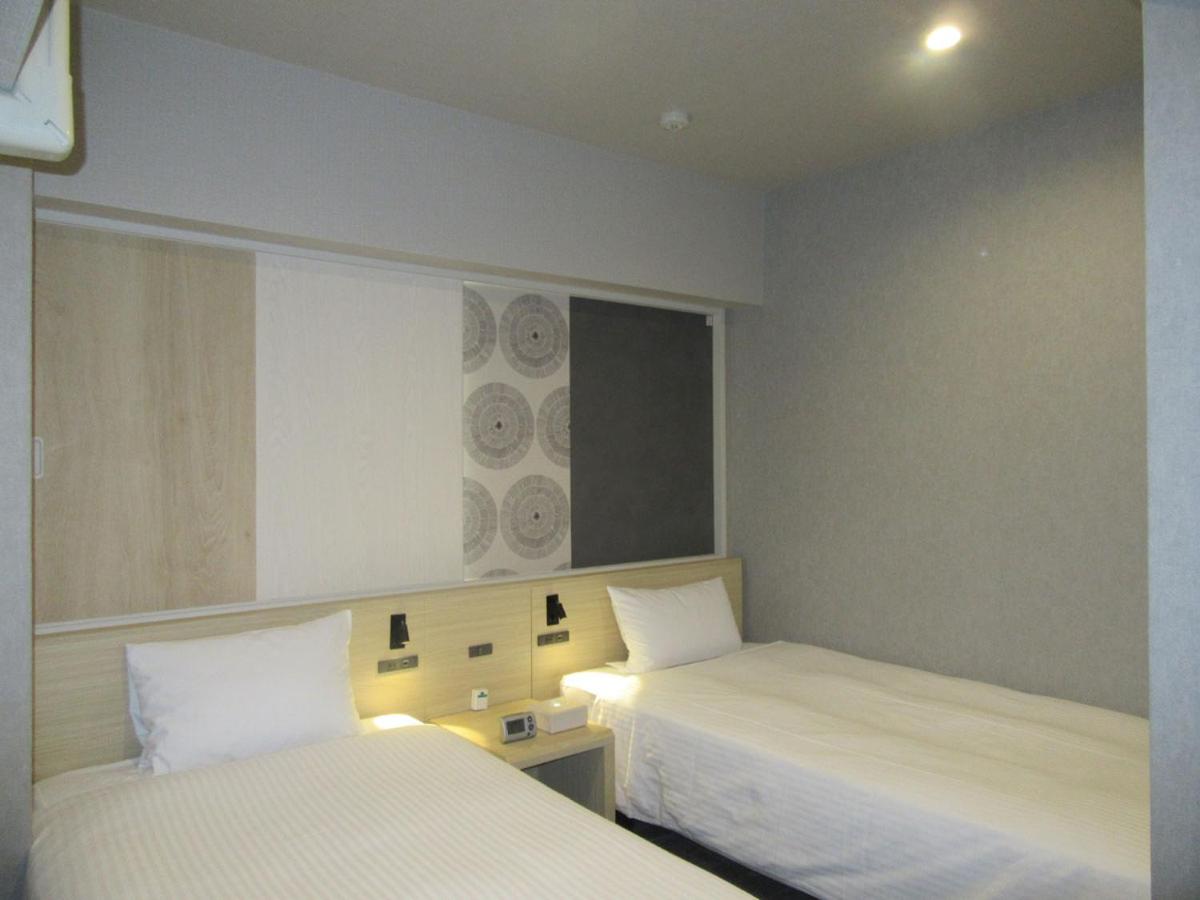 Economy Twin Room