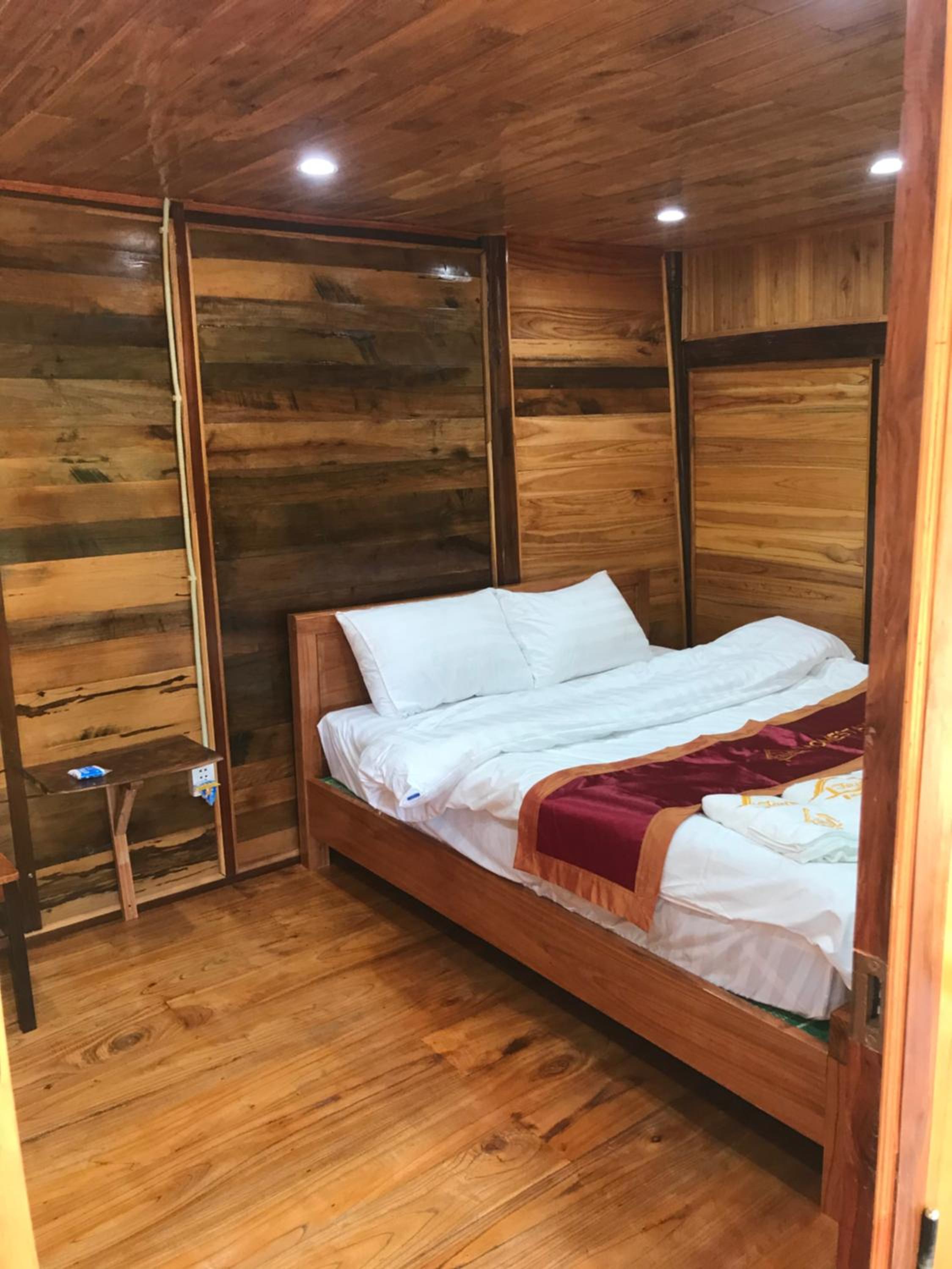 Double Room - Photo 6