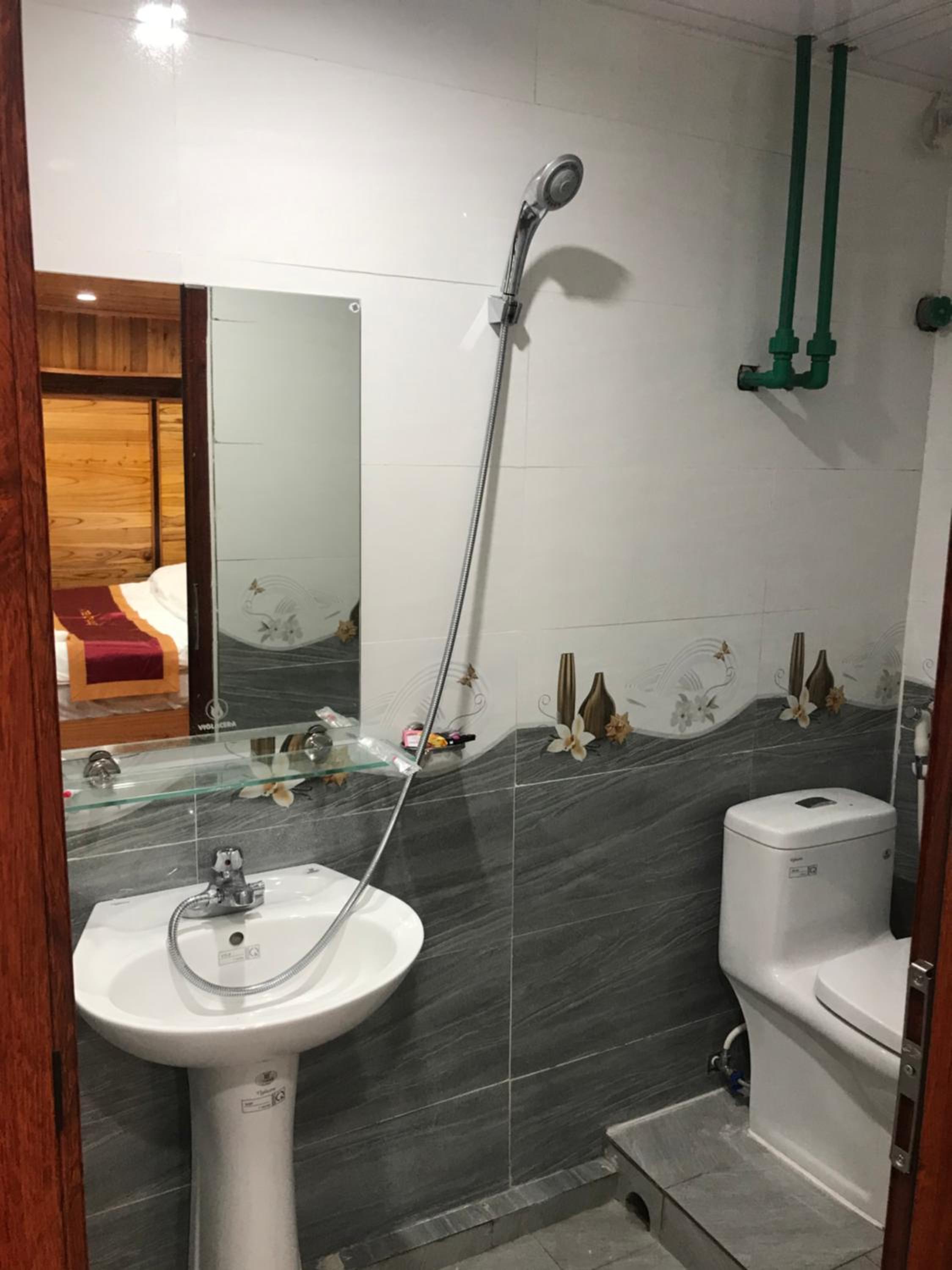 Double Room - Photo 8