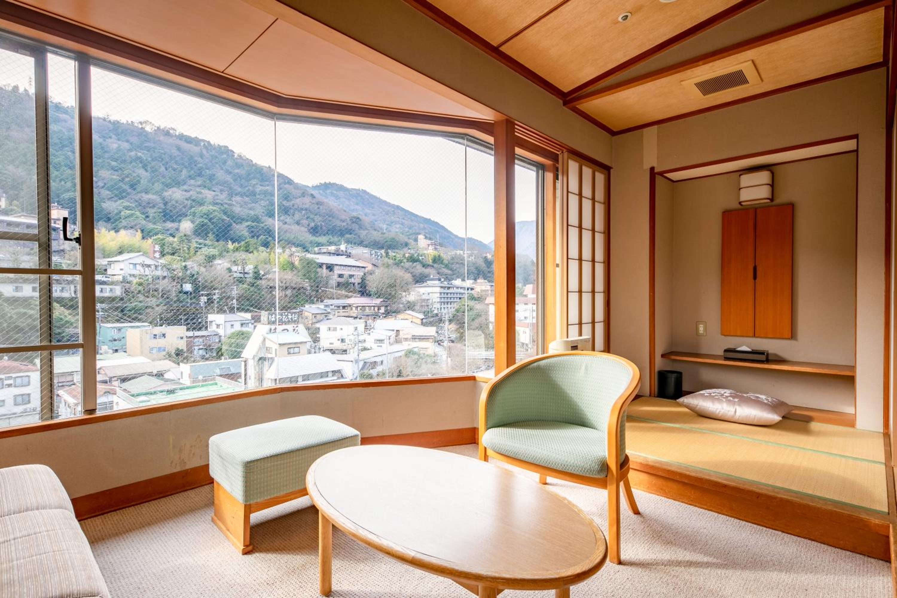 Japanese-Style Room with Open Air Bath - Photo 10