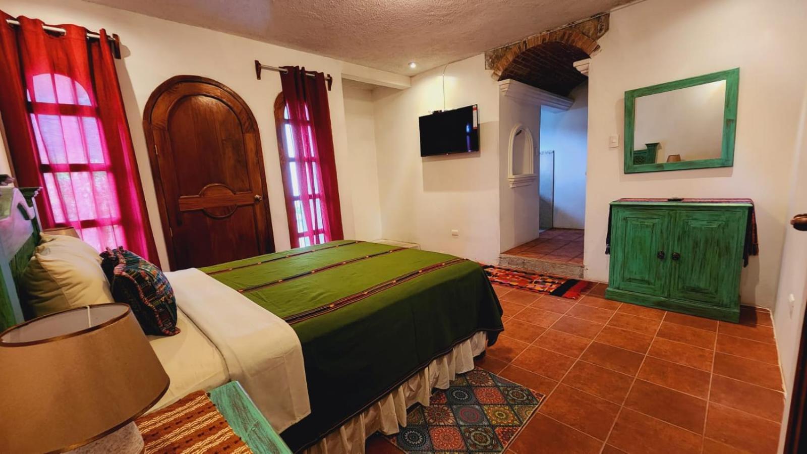Deluxe Double Room with Bath