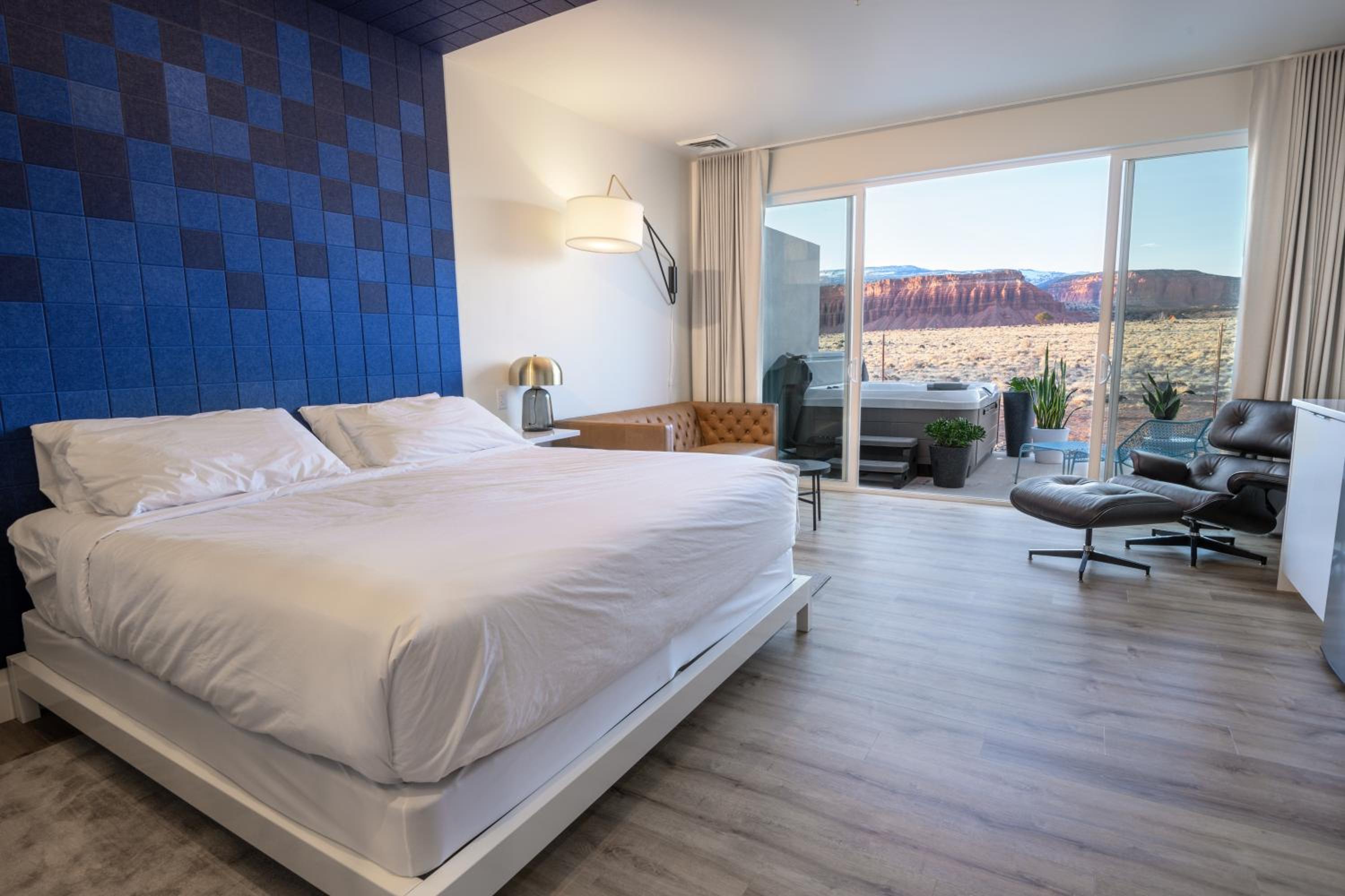 Superior King Room - Photo 1