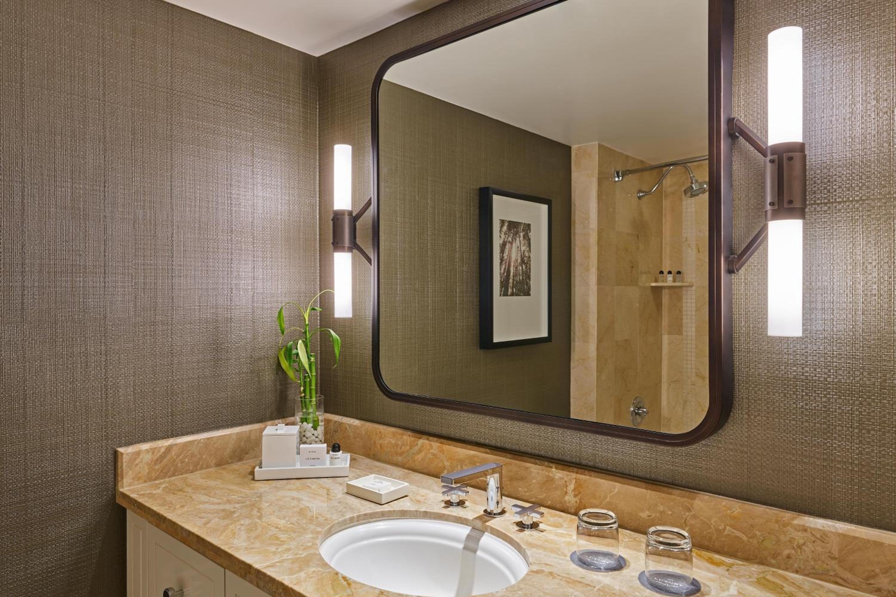 Superior Room, Guest room, 1 King photo 2