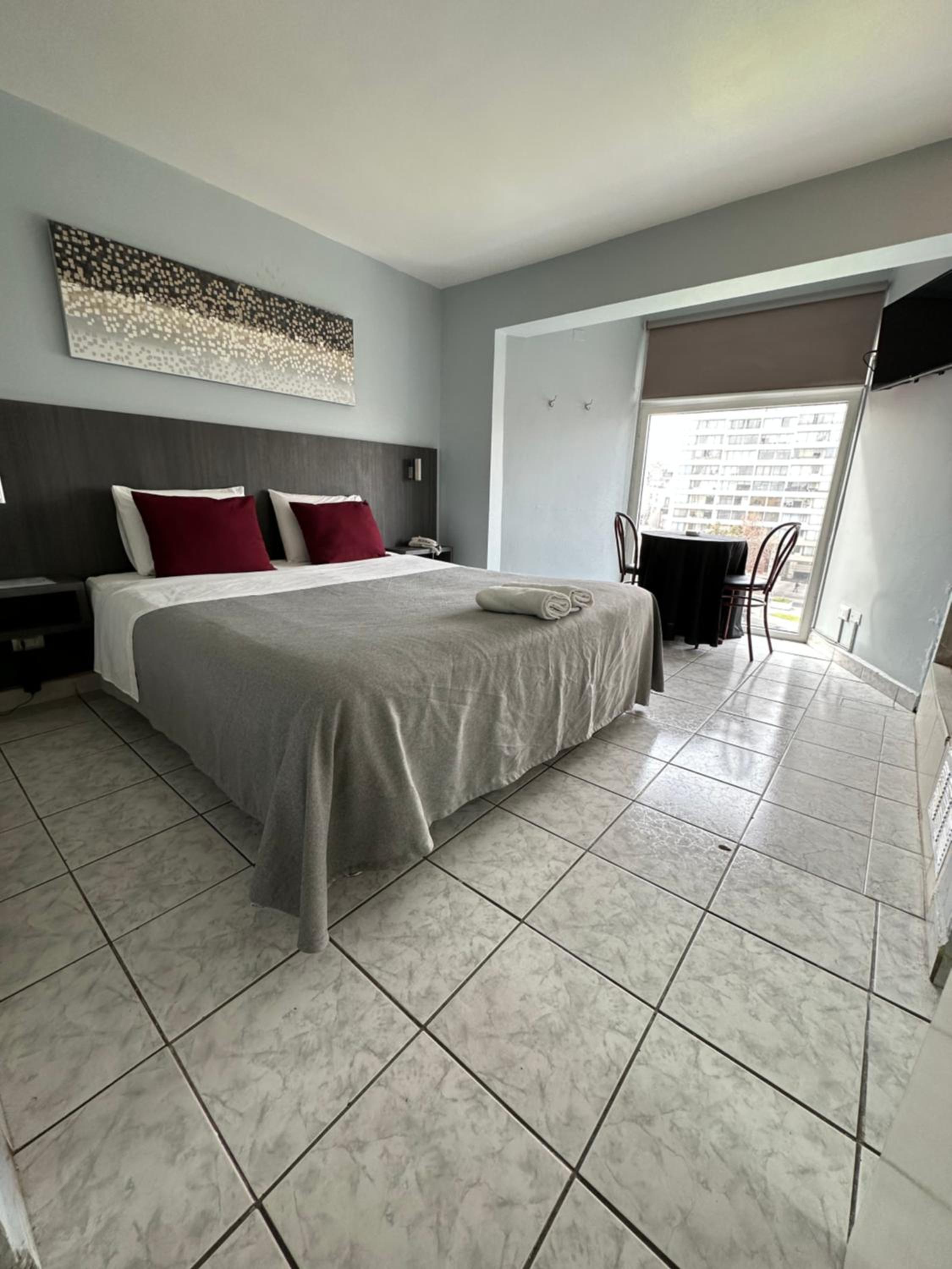 King Room with Spa Bath
