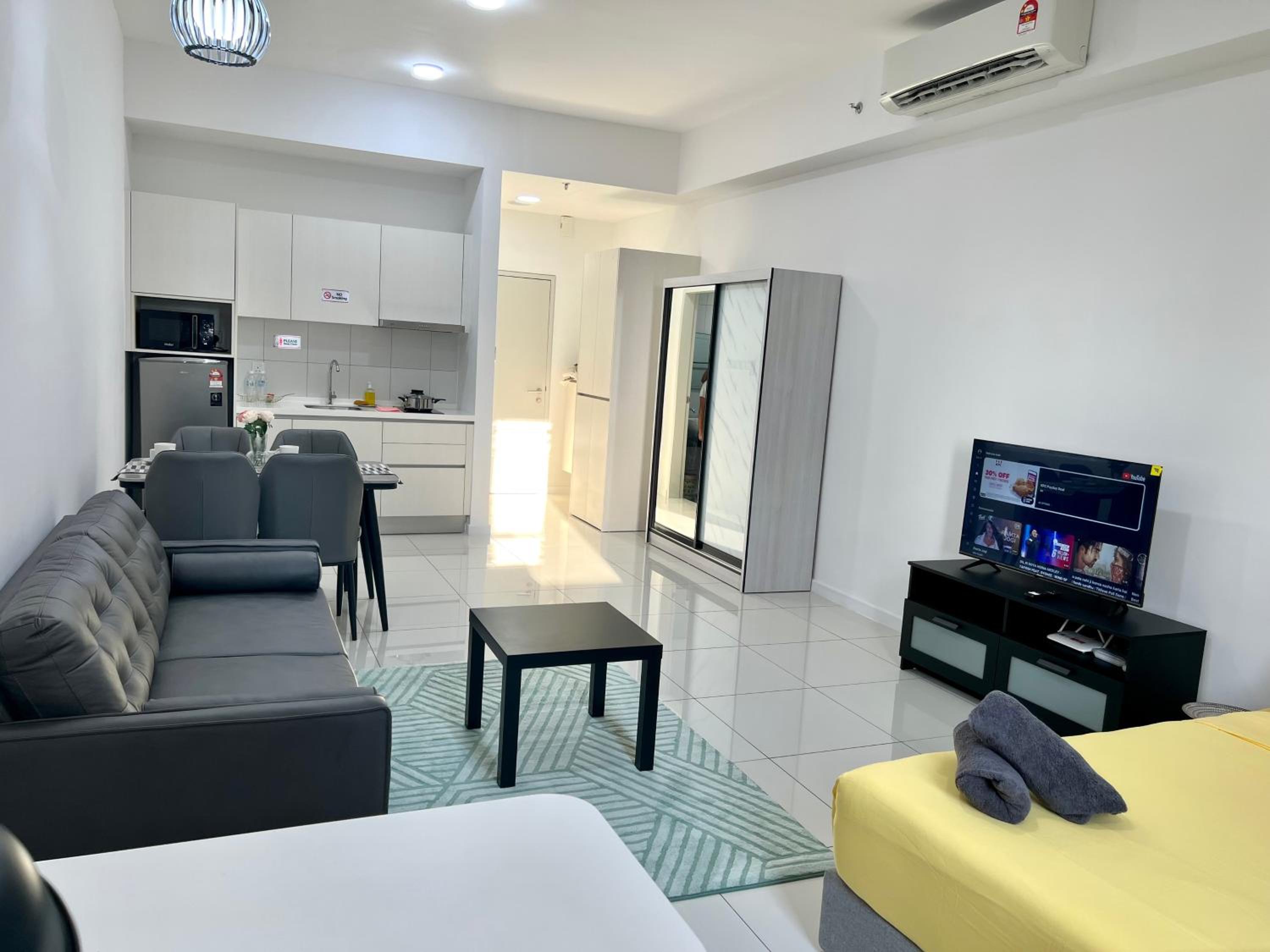 豪华大床房工作室