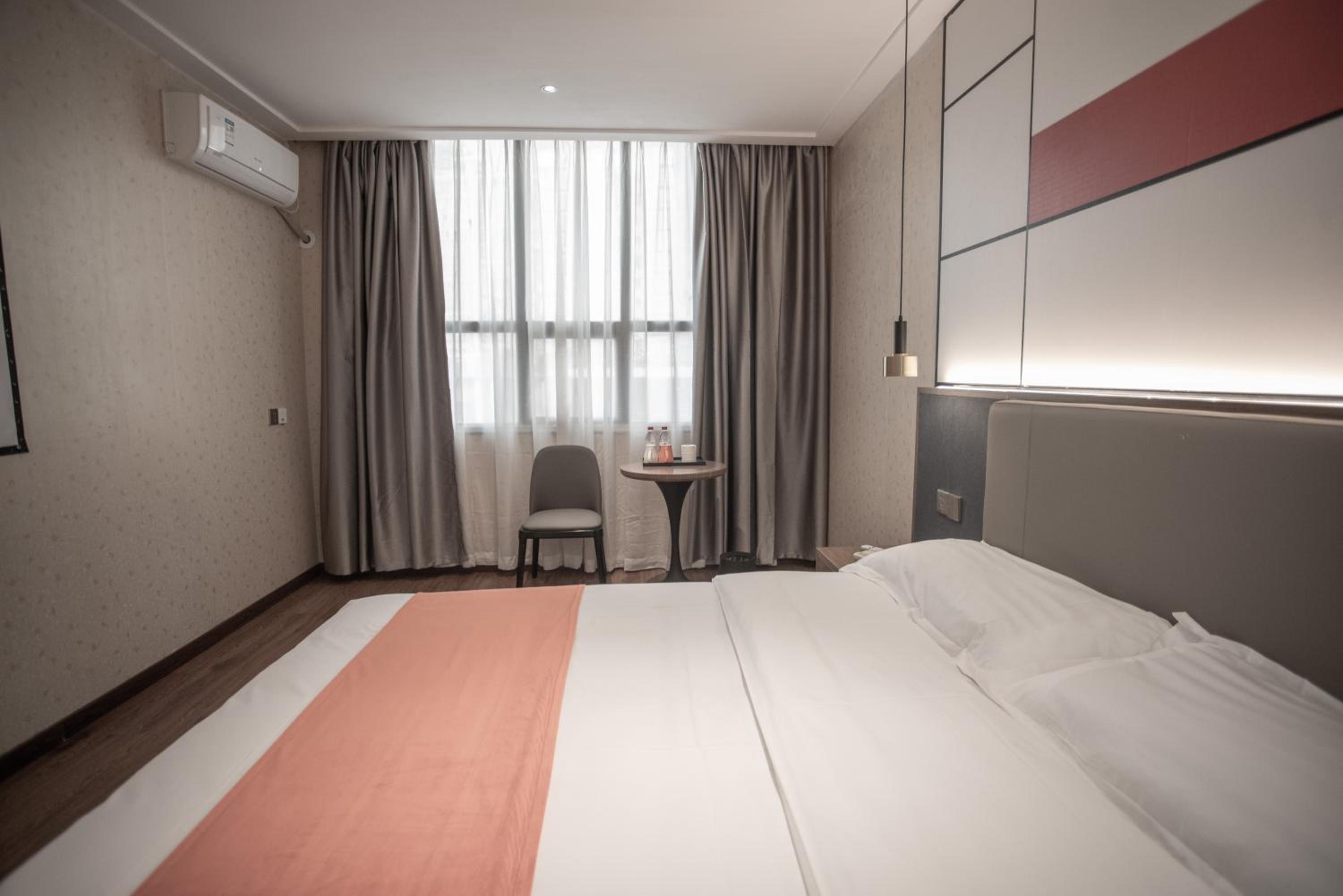 Fashion Double Room  photo 1