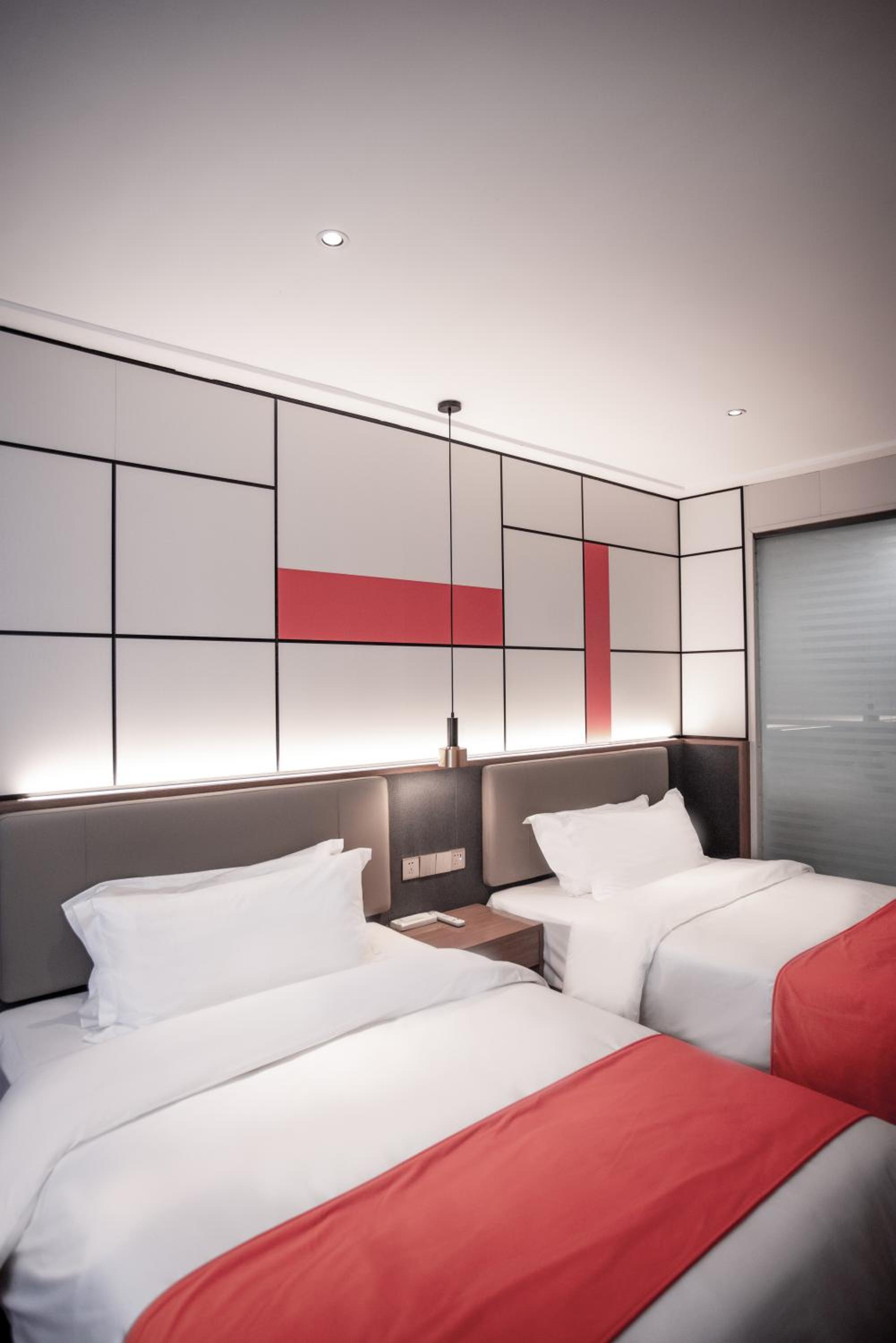 Superior Twin Room photo 3
