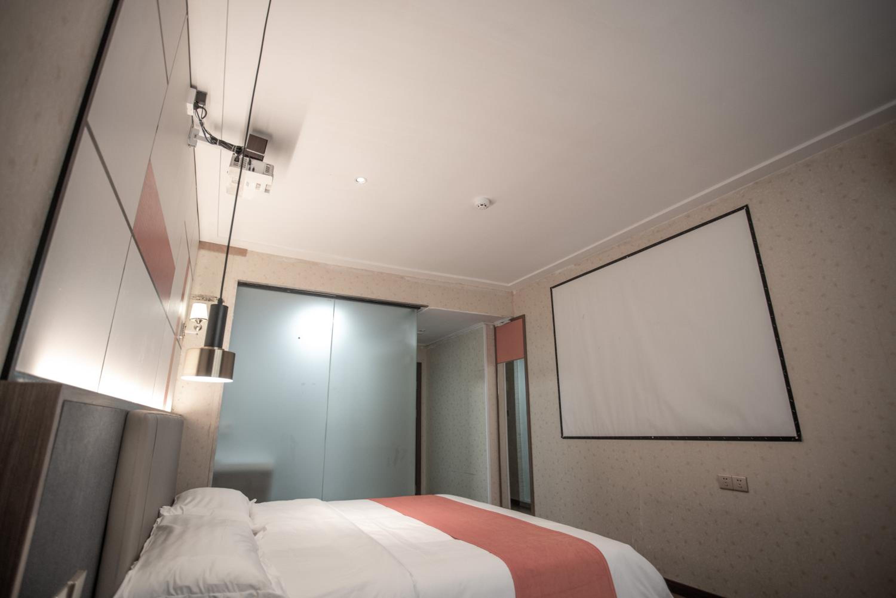 Funny Double Room with Cinema  photo 1