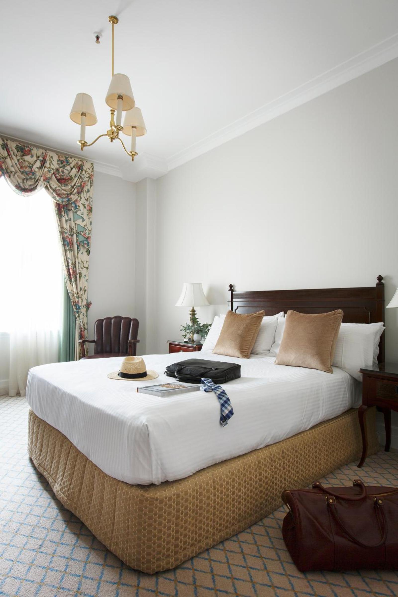 Traditional Queen Room - Photo 4