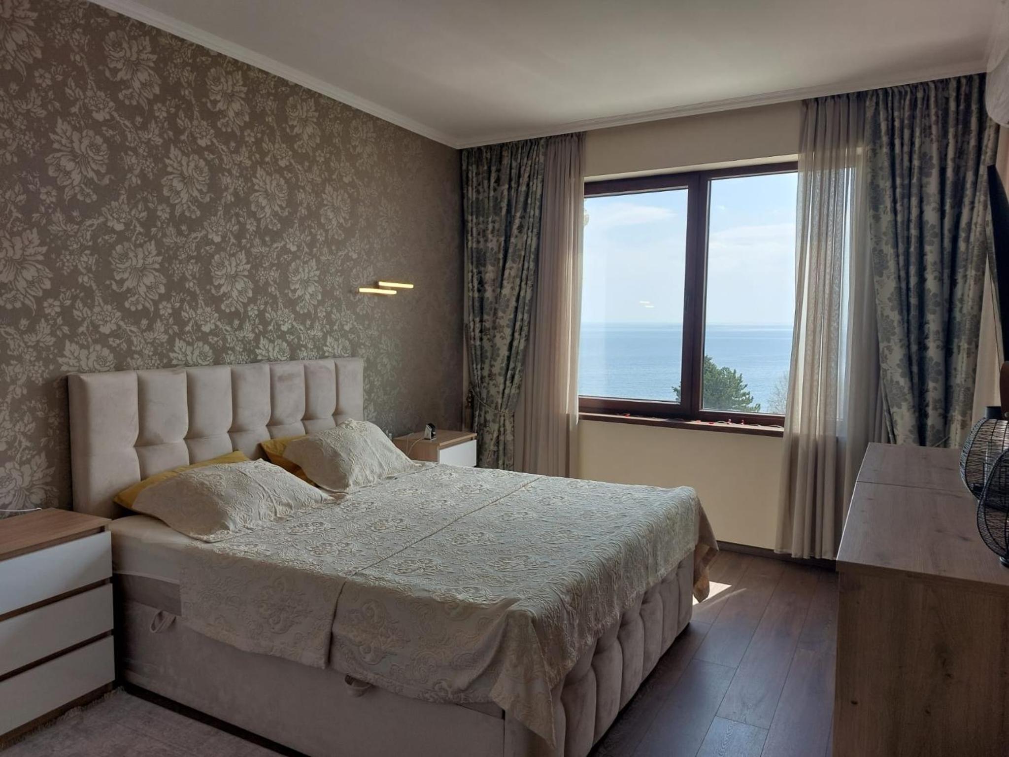 Penthouse Apartment photo 3