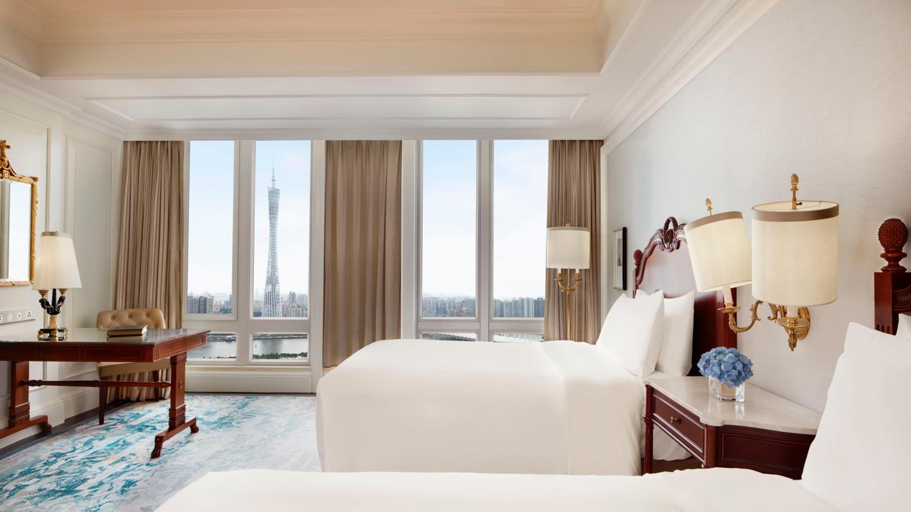 Canton Tower River View Twin Room - Photo 1