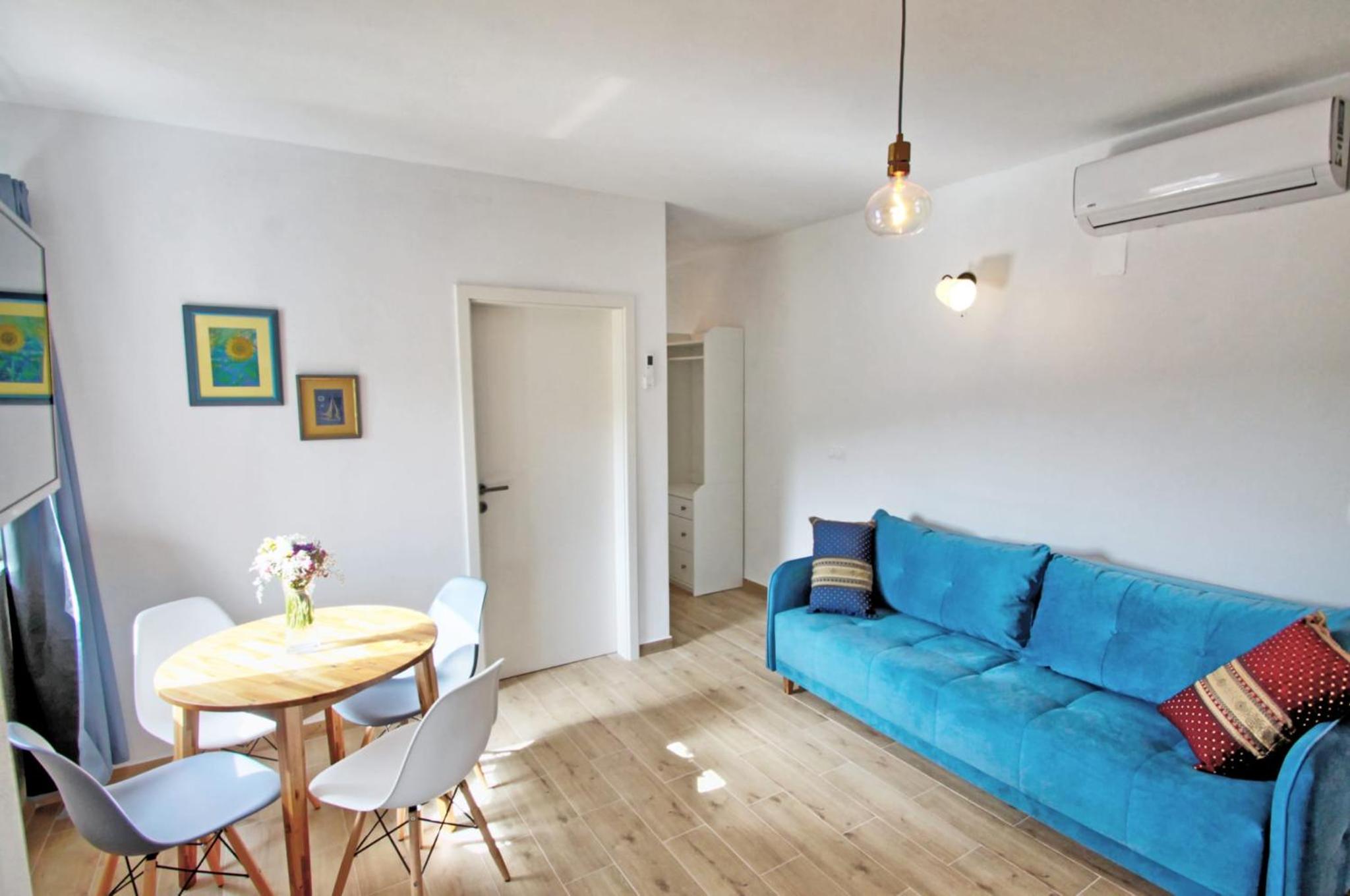 Apartment with Sea View photo 2