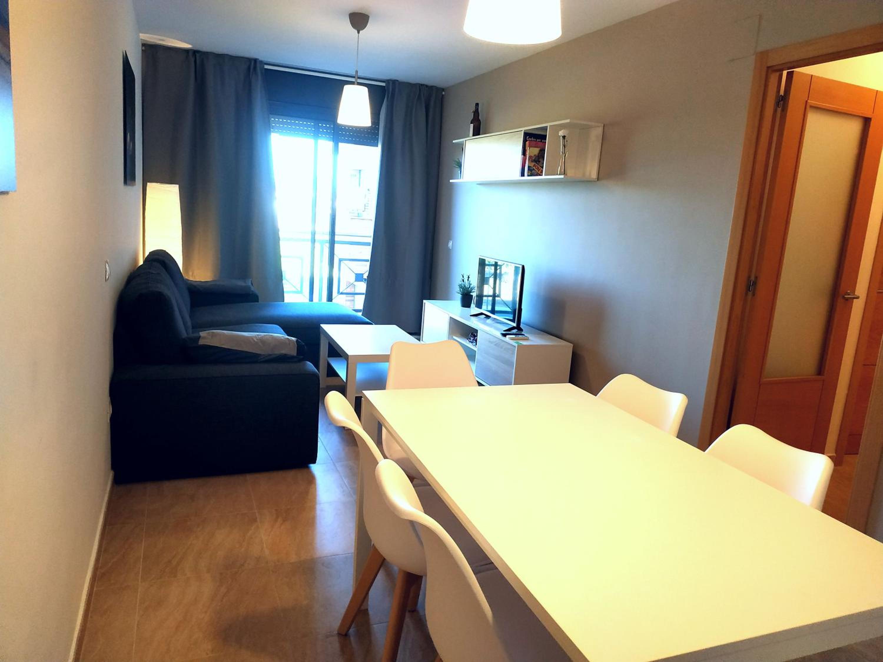 Apartment with Balcony photo 3