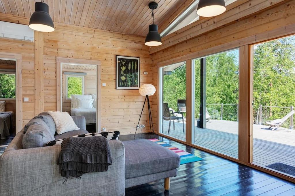 Three-Bedroom Villa photo 1