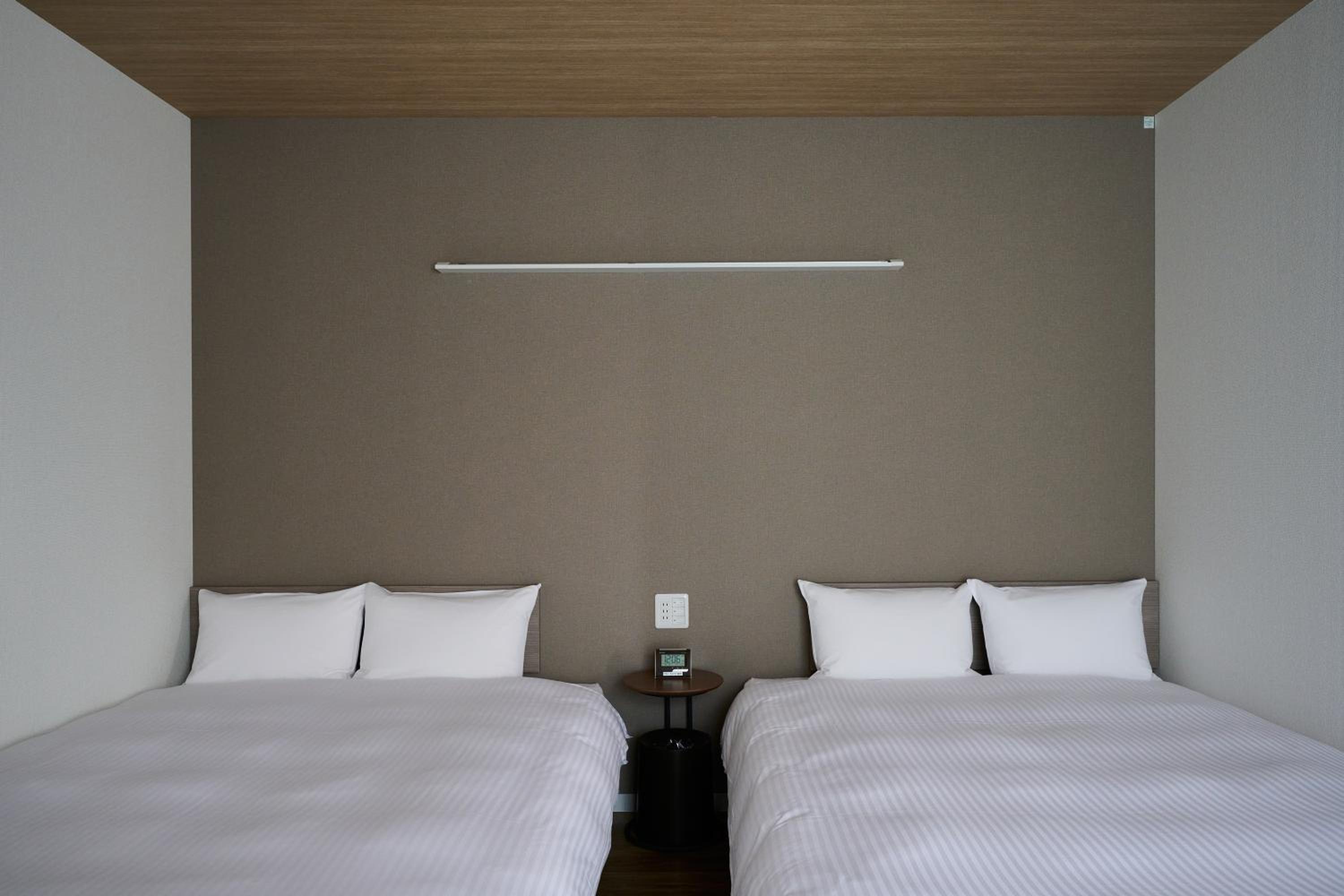 Deluxe Twin Room - Photo 4