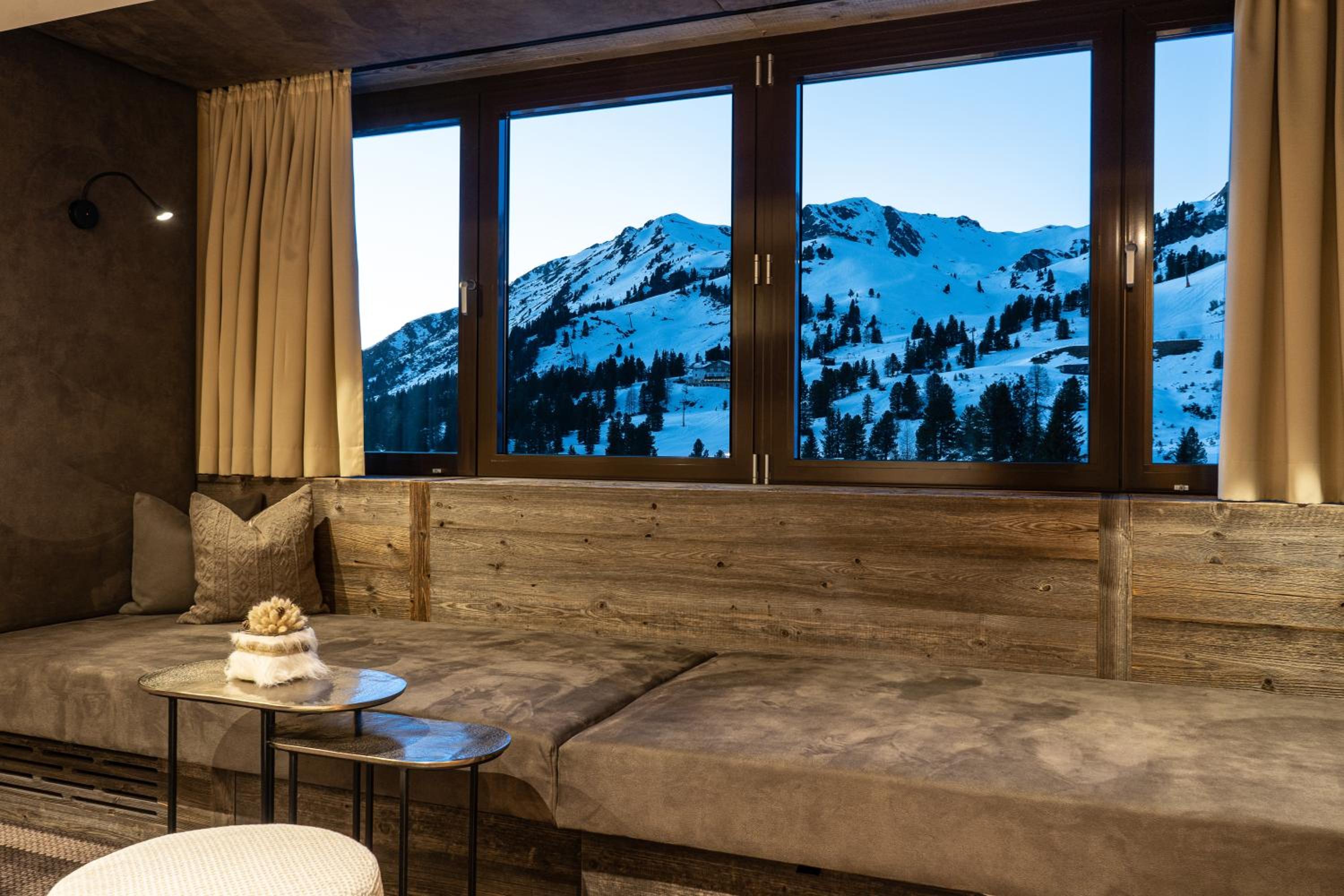 Family Suite with Balcony photo 2