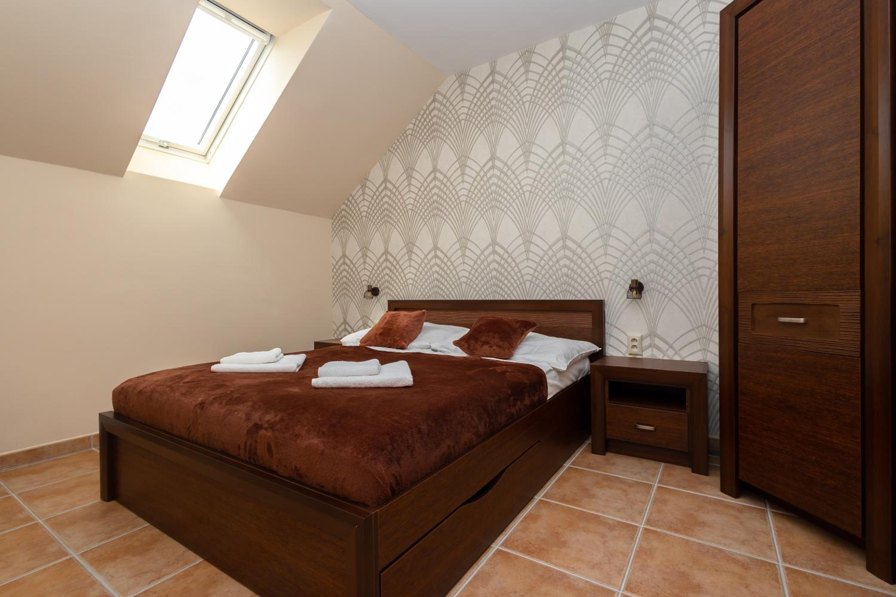 Economy Double Room photo 3
