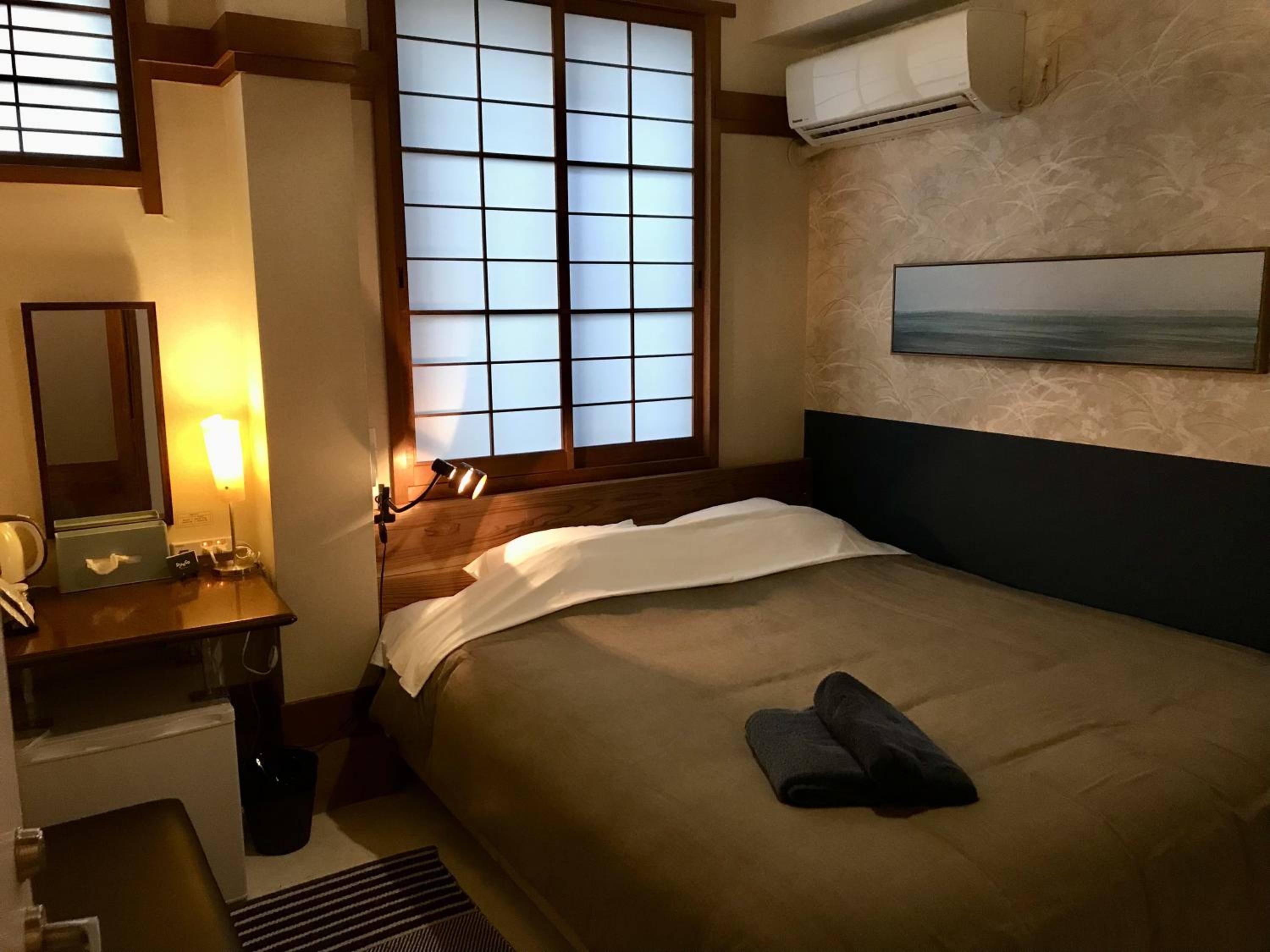 Queen Room - Photo 3