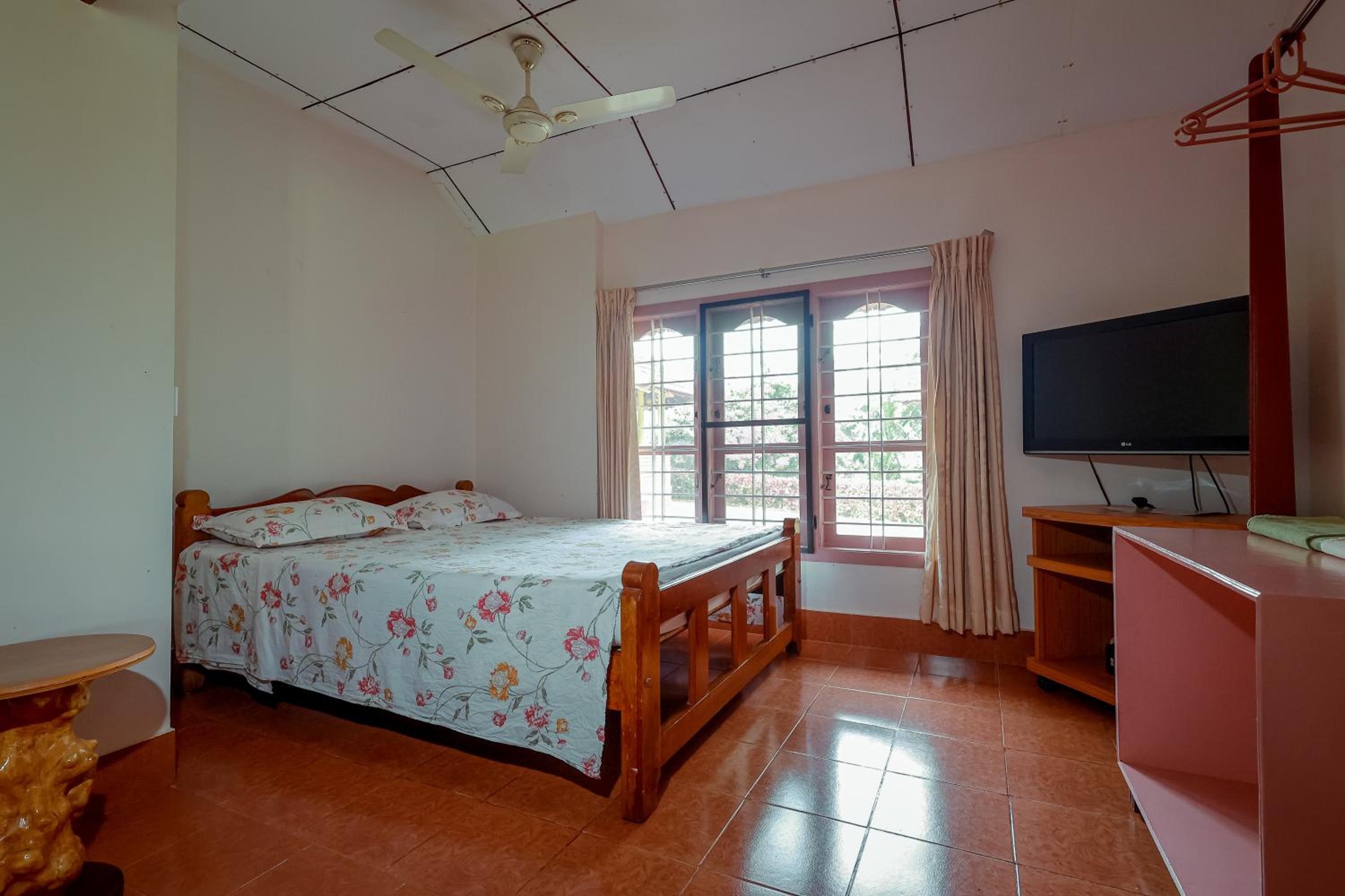 Budget Triple Room - Photo 1