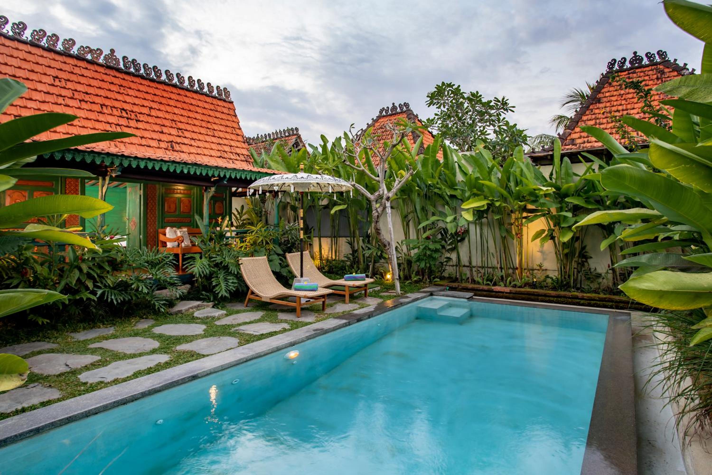 One-Bedroom Villa with Private Pool with Garden View  - Photo 9
