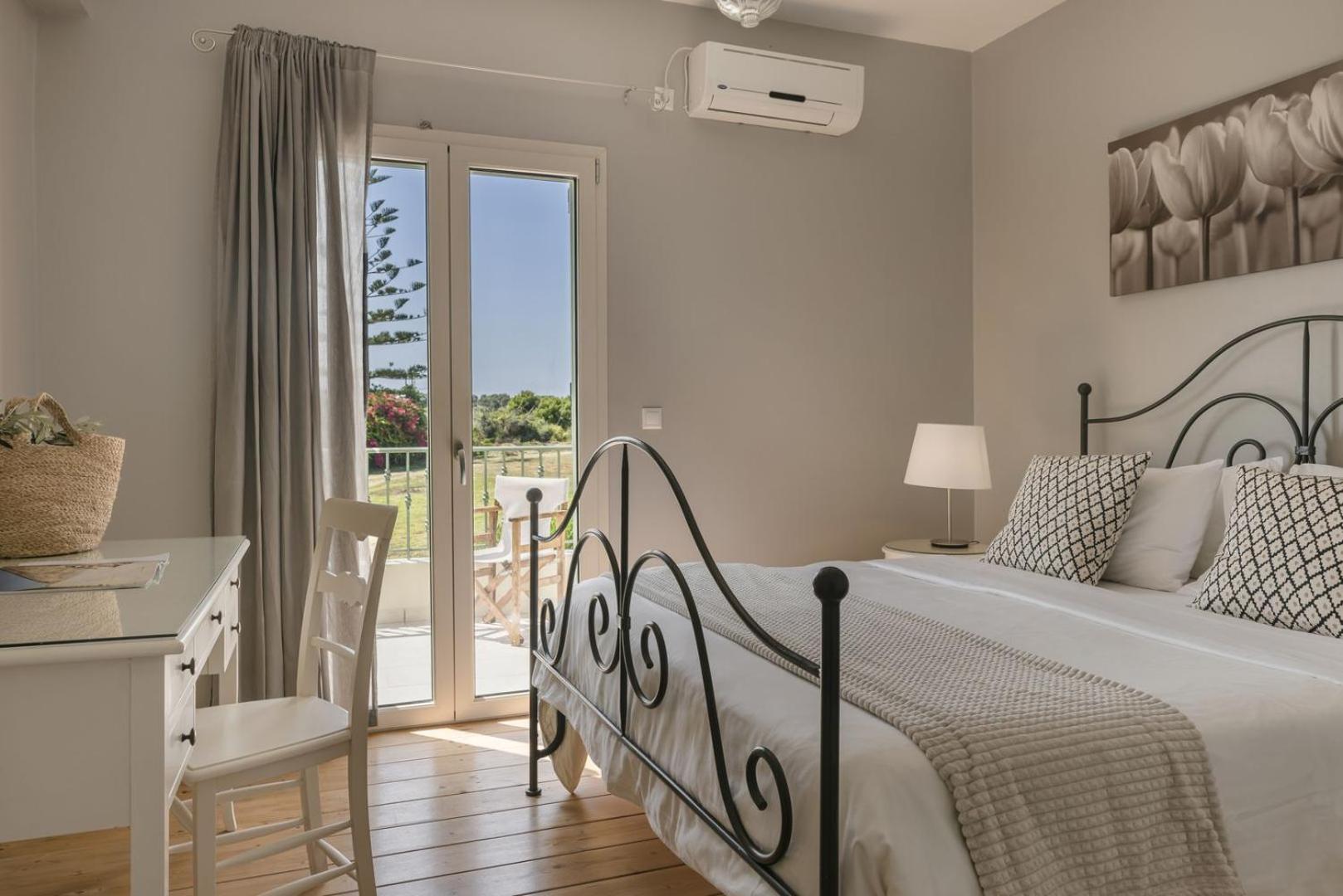 Villa with Sea View photo 1