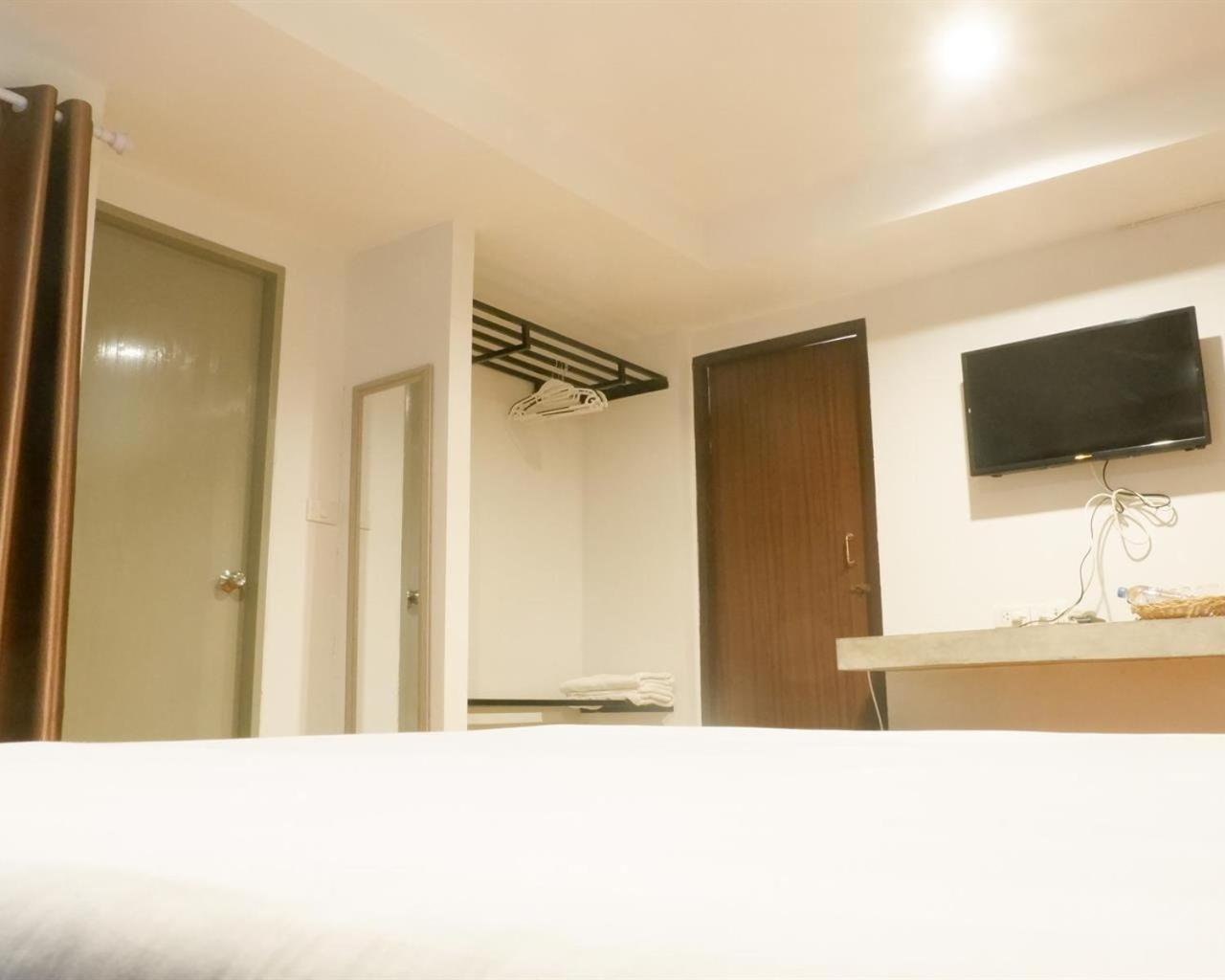 Standard Triple Room - Photo 6